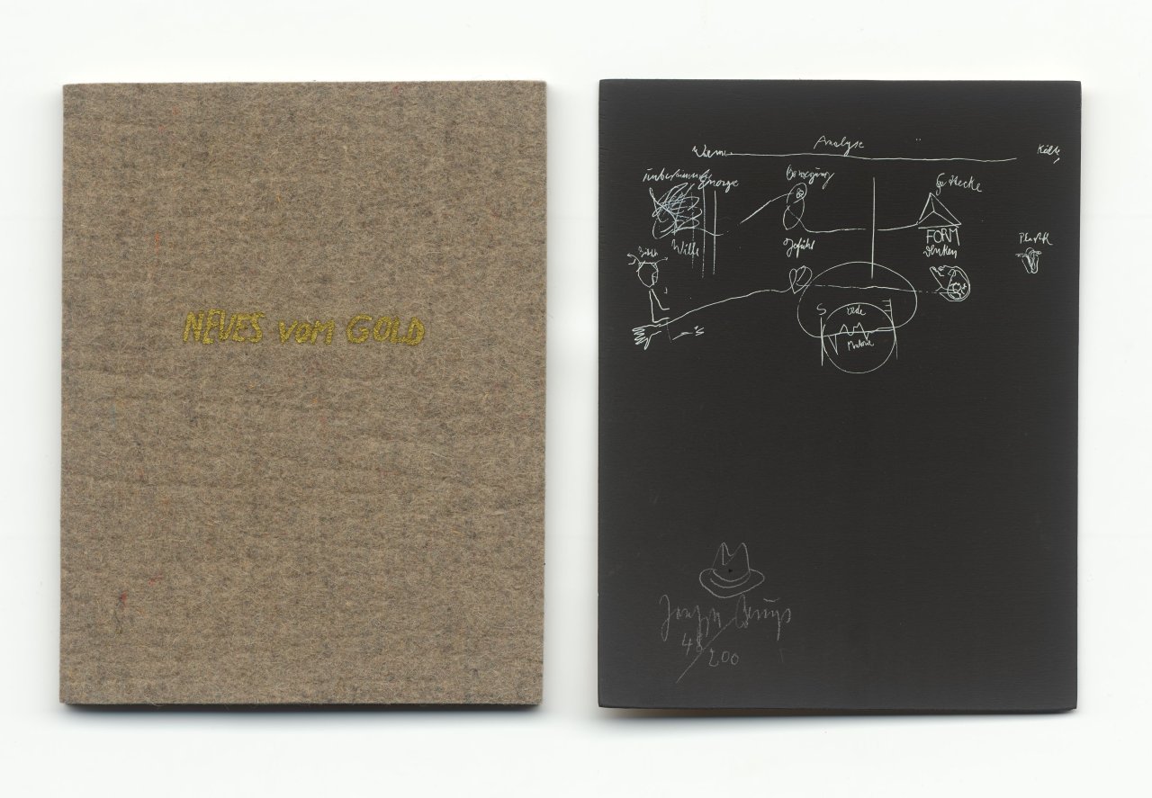 This picture shows the following artwork: Joseph Beuys. ”Neues vom Gold”. 1985.