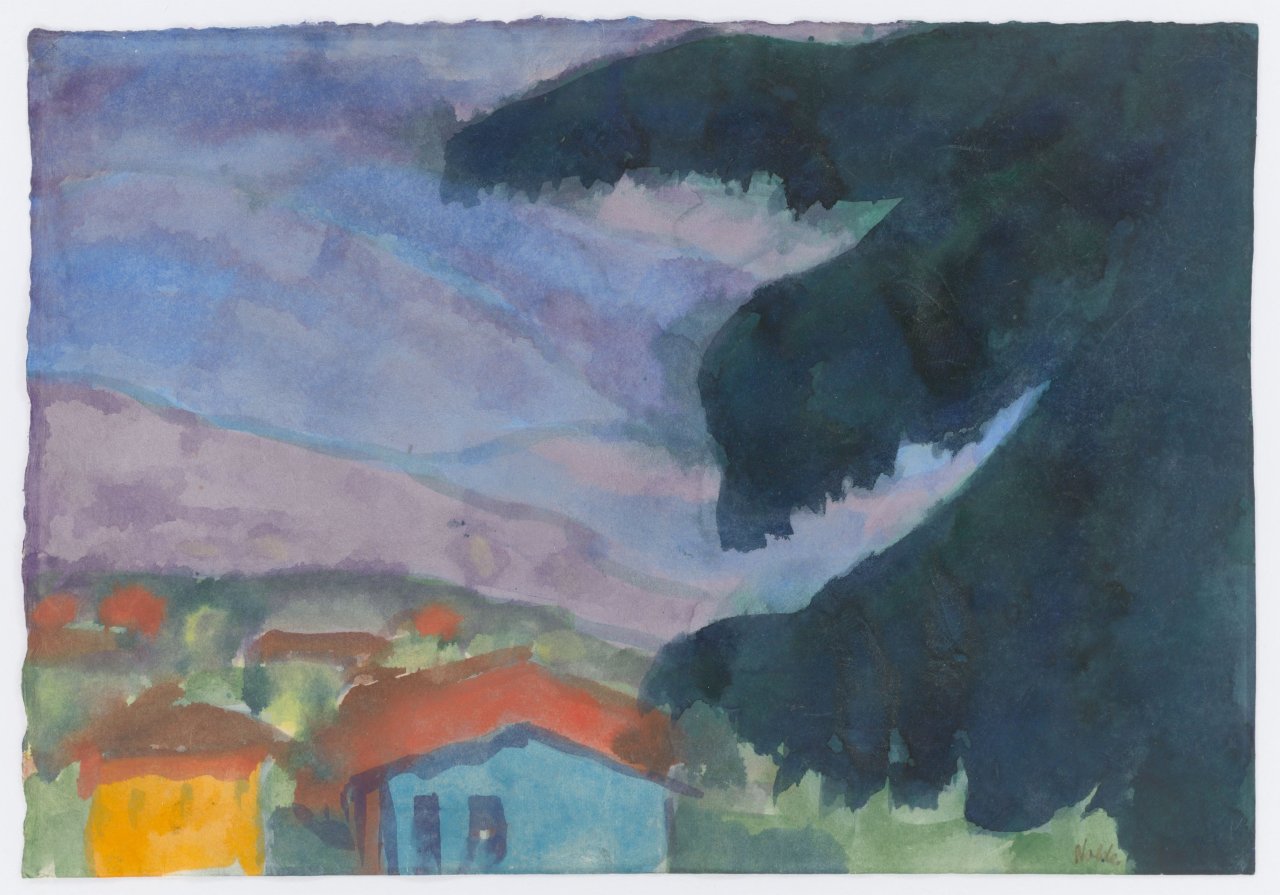 This picture shows the following artwork: Emil Nolde. ”Violette Berglandschaft (dunkle Tanne und Häuser)”. 1920s.
