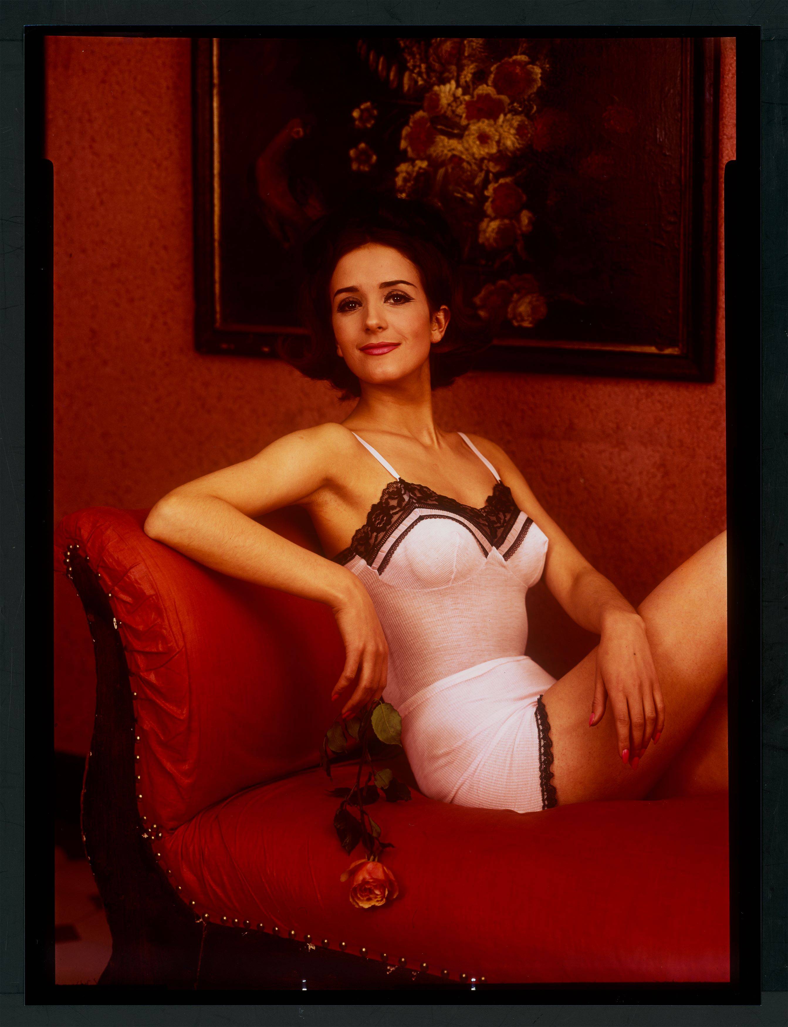 This picture shows the following artwork: Walde Huth. Advertising photographs: 'Schaub Lorenz' Touring Radio / 'Wipp perfekt' Waschmittel / 'Schiesser' Unterwäsche. 1950s/60s.