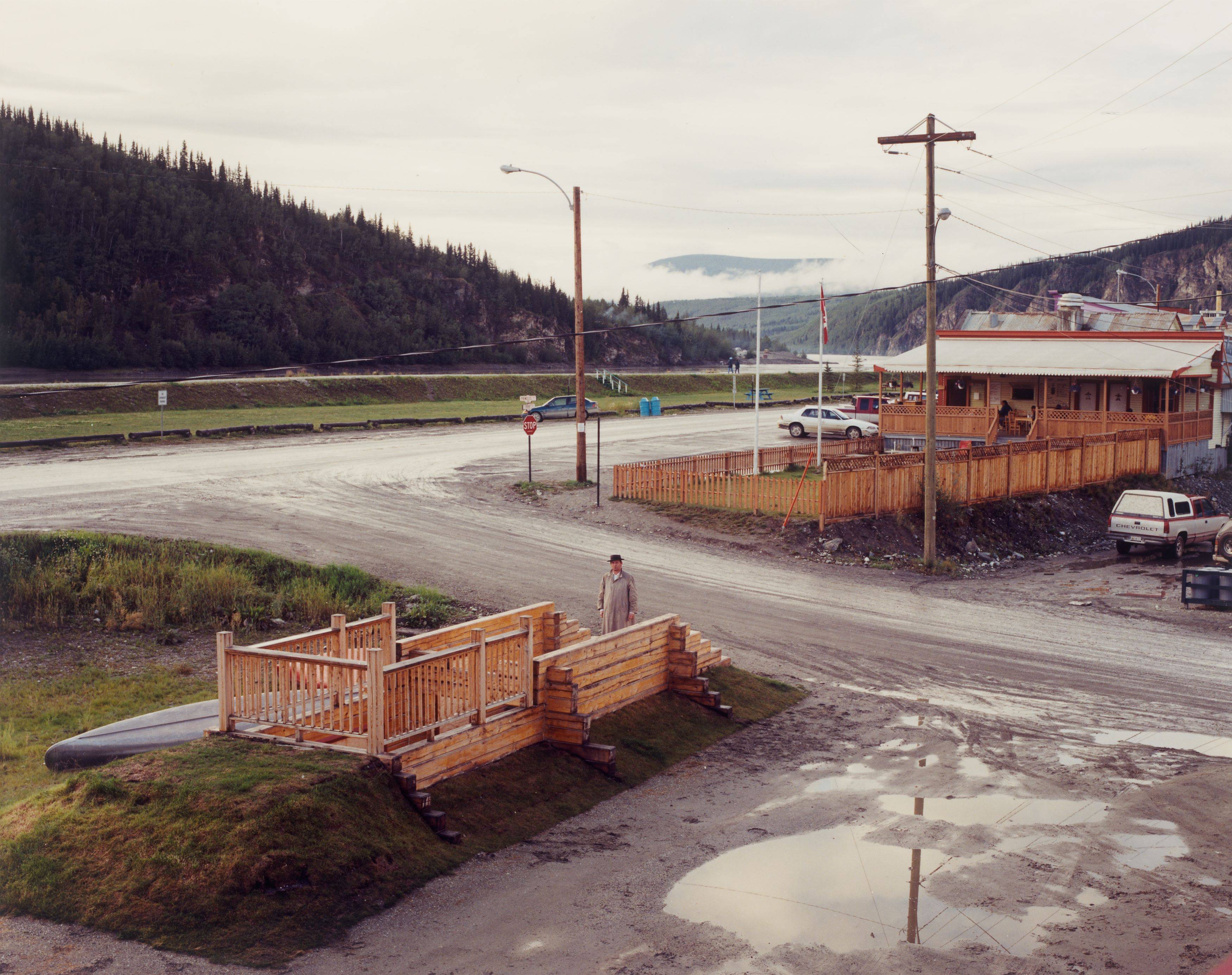 This picture shows the following artwork: Albrecht Fuchs. M.K. 9 Fotografien. Martin Kippenberger in Dawson City, August 1995.