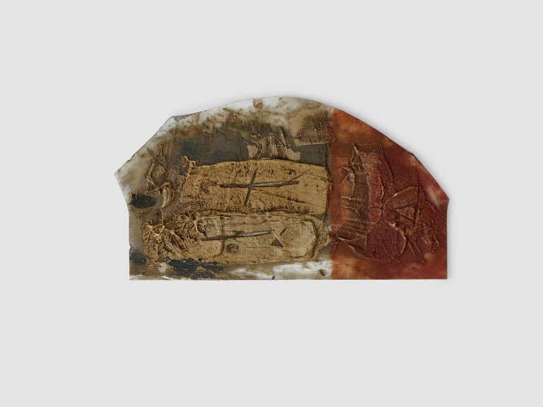 Auf diesem Bild ist das folgende Kunstwerk zu sehen: Hermann Glöckner. Informelle Komposition in Rotbraun, Beige und Ocker, geritzt. 1965.