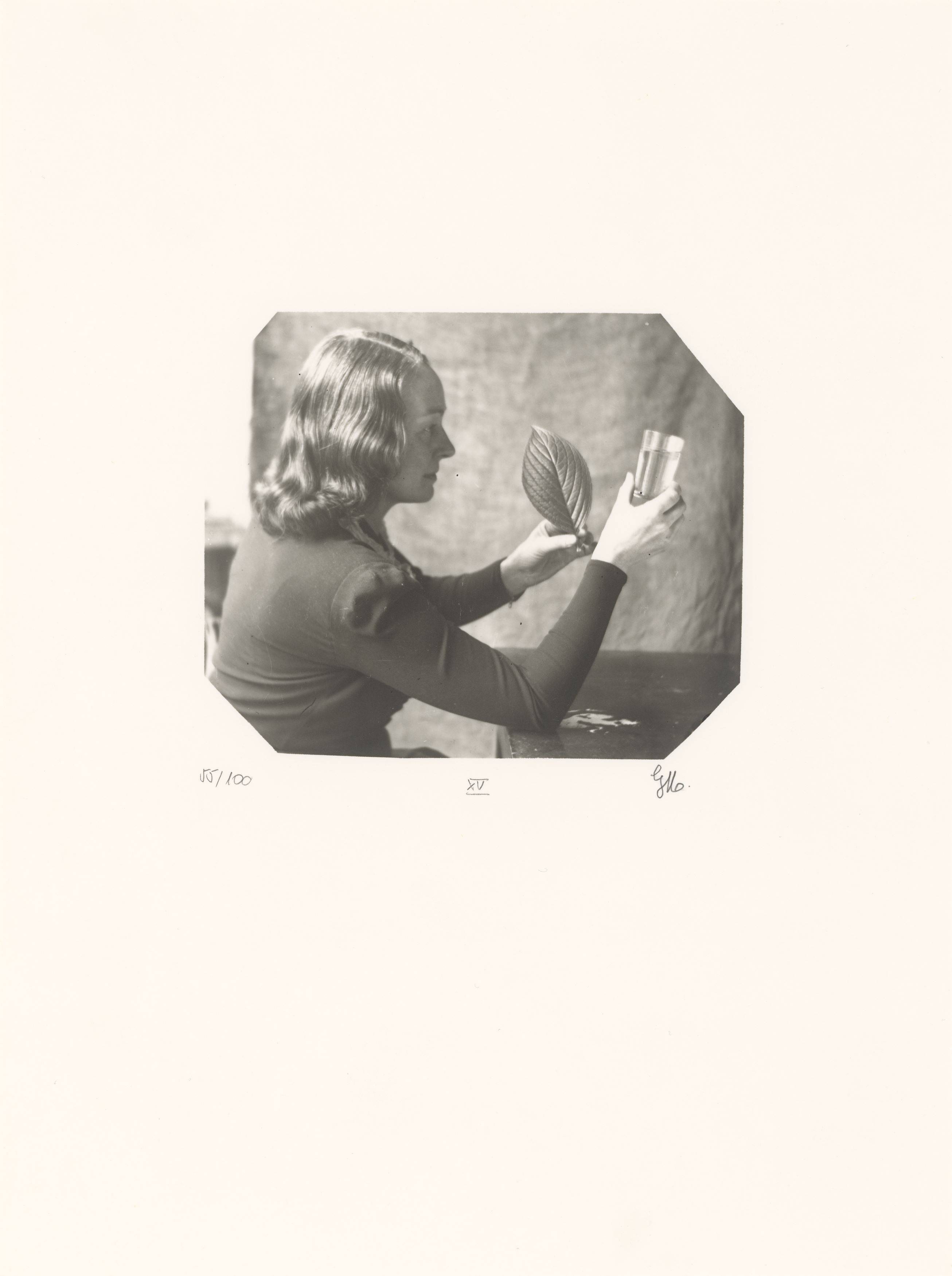 This picture shows the following artwork: René Magritte. La Fidélité des Images, 1928–1955.