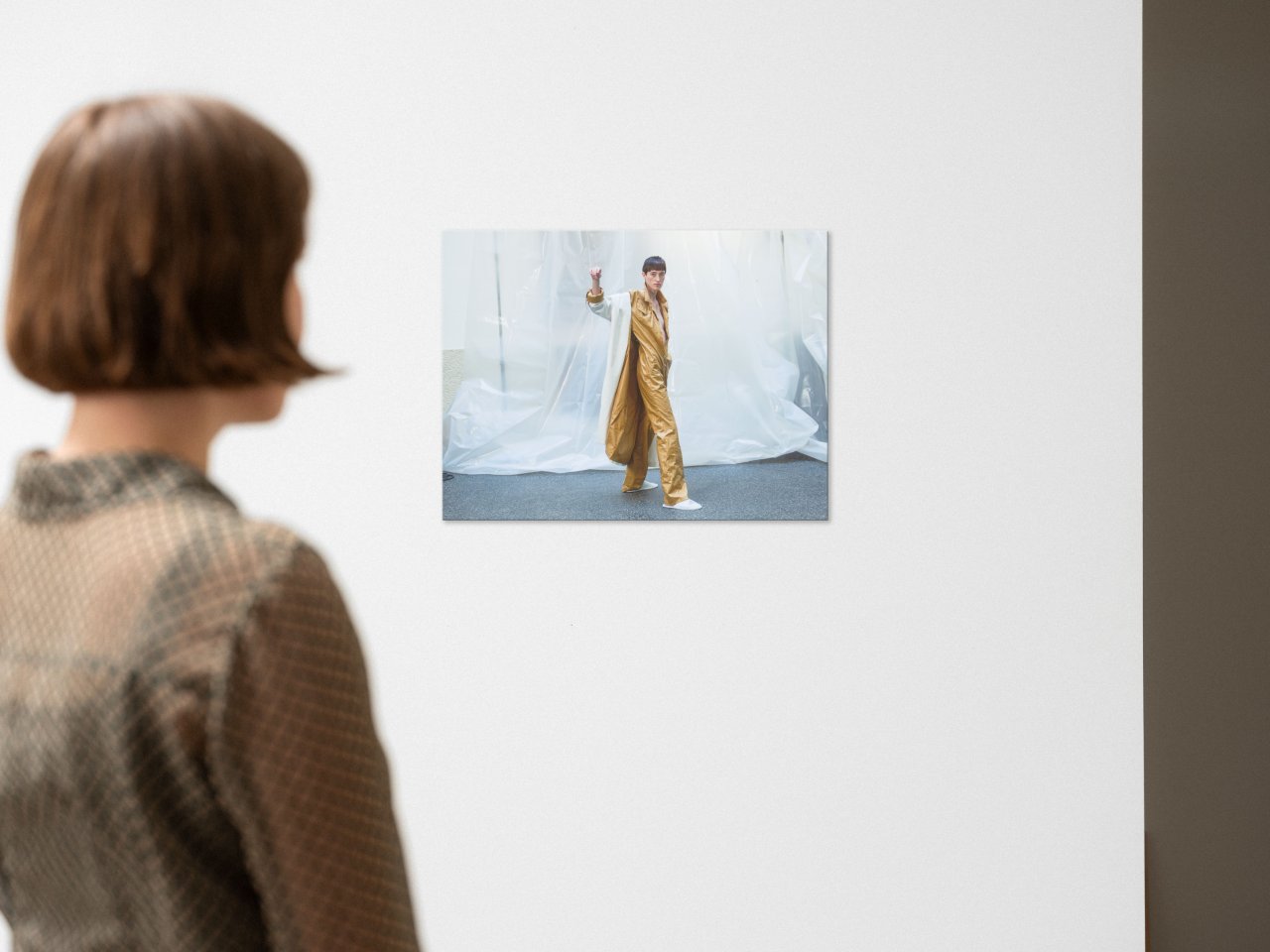 This picture shows the following artwork: Elfie Semotan. ”Louise Streissler”. 2017.