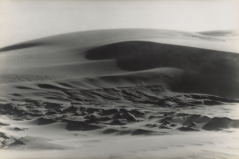 This picture shows the following artwork: Alfred Ehrhardt. From the series ”Kurische Nehrung”. 1934.