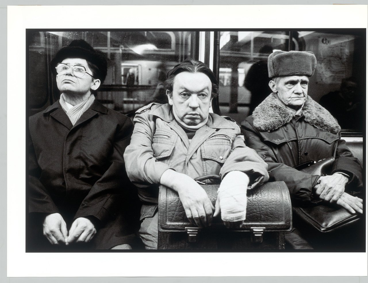 This picture shows the following artwork: Harald Hauswald. ”U-Bahn-Linie A” / Fest an der Panke. Each 1987.