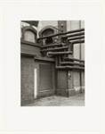 Auf diesem Bild ist das folgende Kunstwerk zu sehen: Bernd und Hilla Becher. „Walls and Conduits“. 1991.