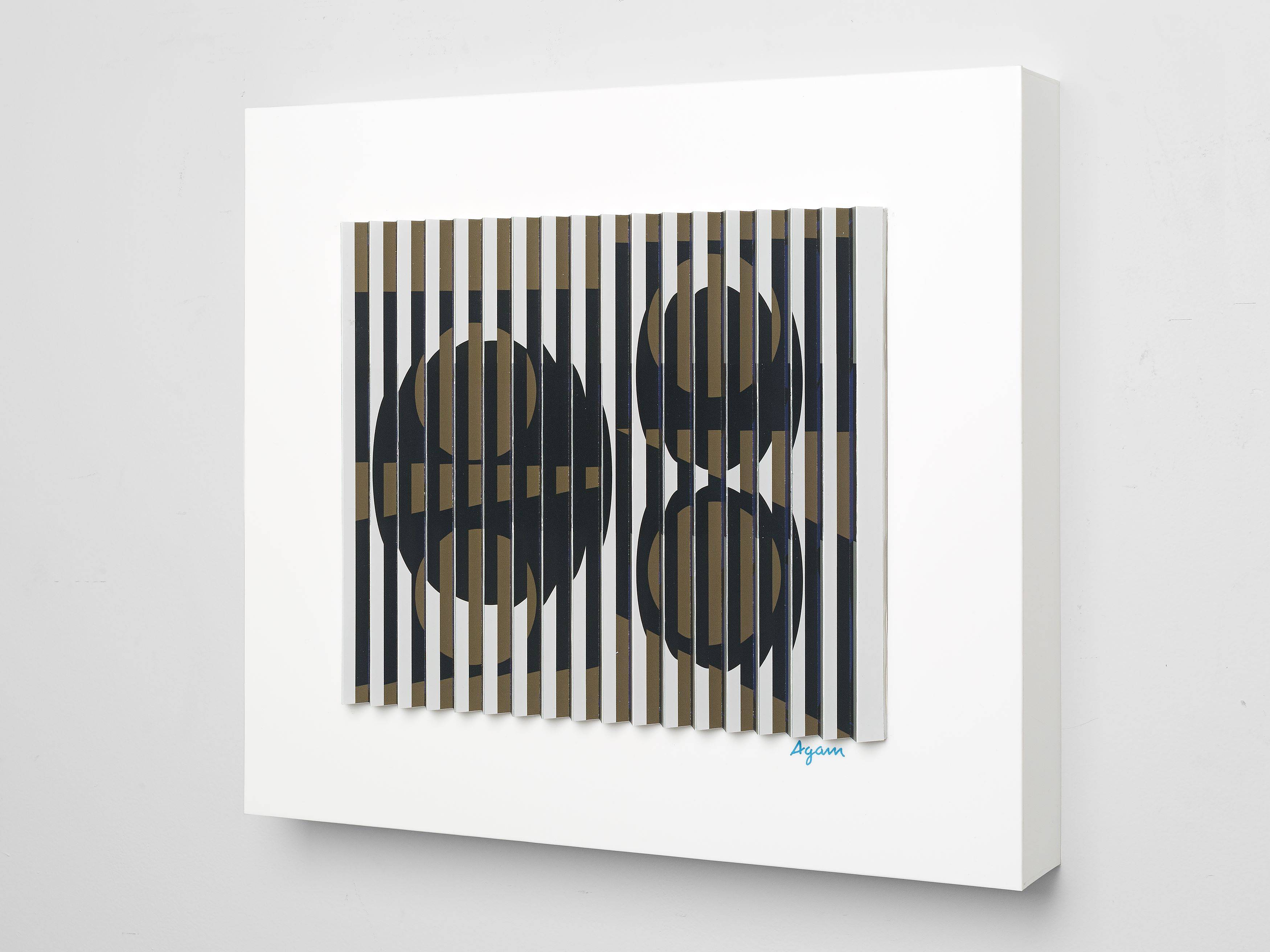 Auf diesem Bild ist das folgende Kunstwerk zu sehen: Yaacov Agam. Inner Eclipse.