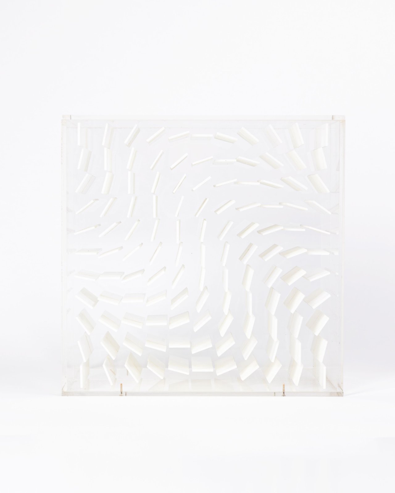 This picture shows the following artwork: Hartmut Böhm. Structure object. 1970/71.