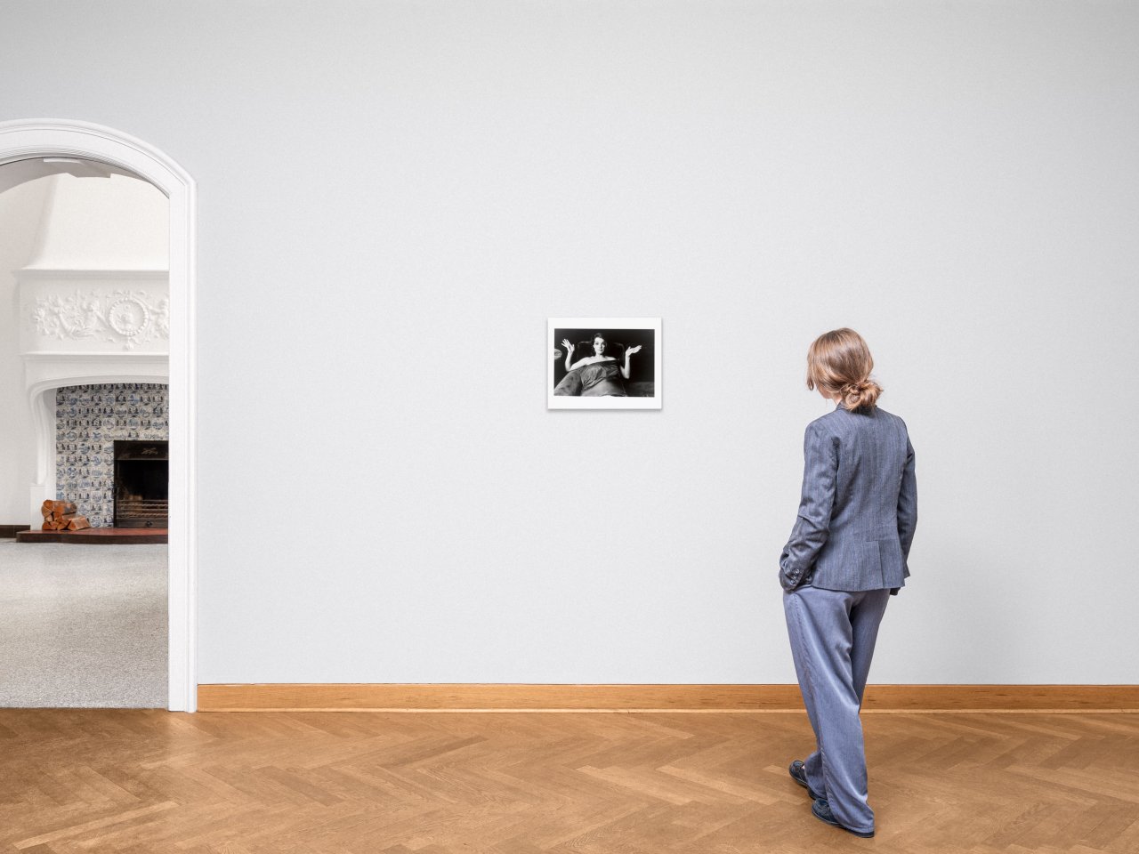 This picture shows the following artwork: Will McBride. ”Romy in Paris”. 1964.