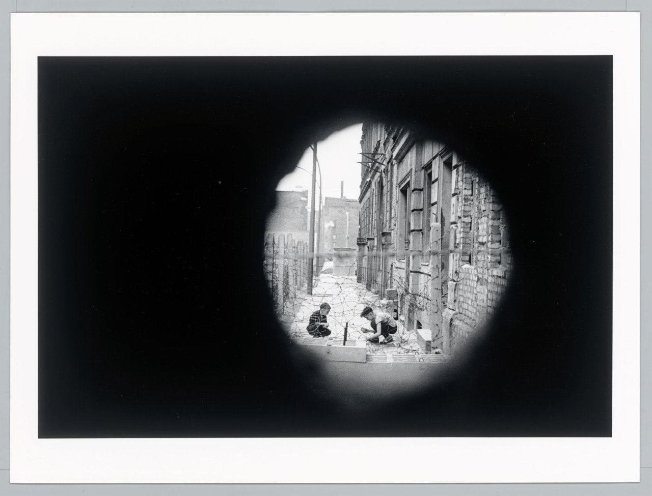 Auf diesem Bild ist das folgende Kunstwerk zu sehen: Norbert Bunge. „Berlin, Kreuzberg