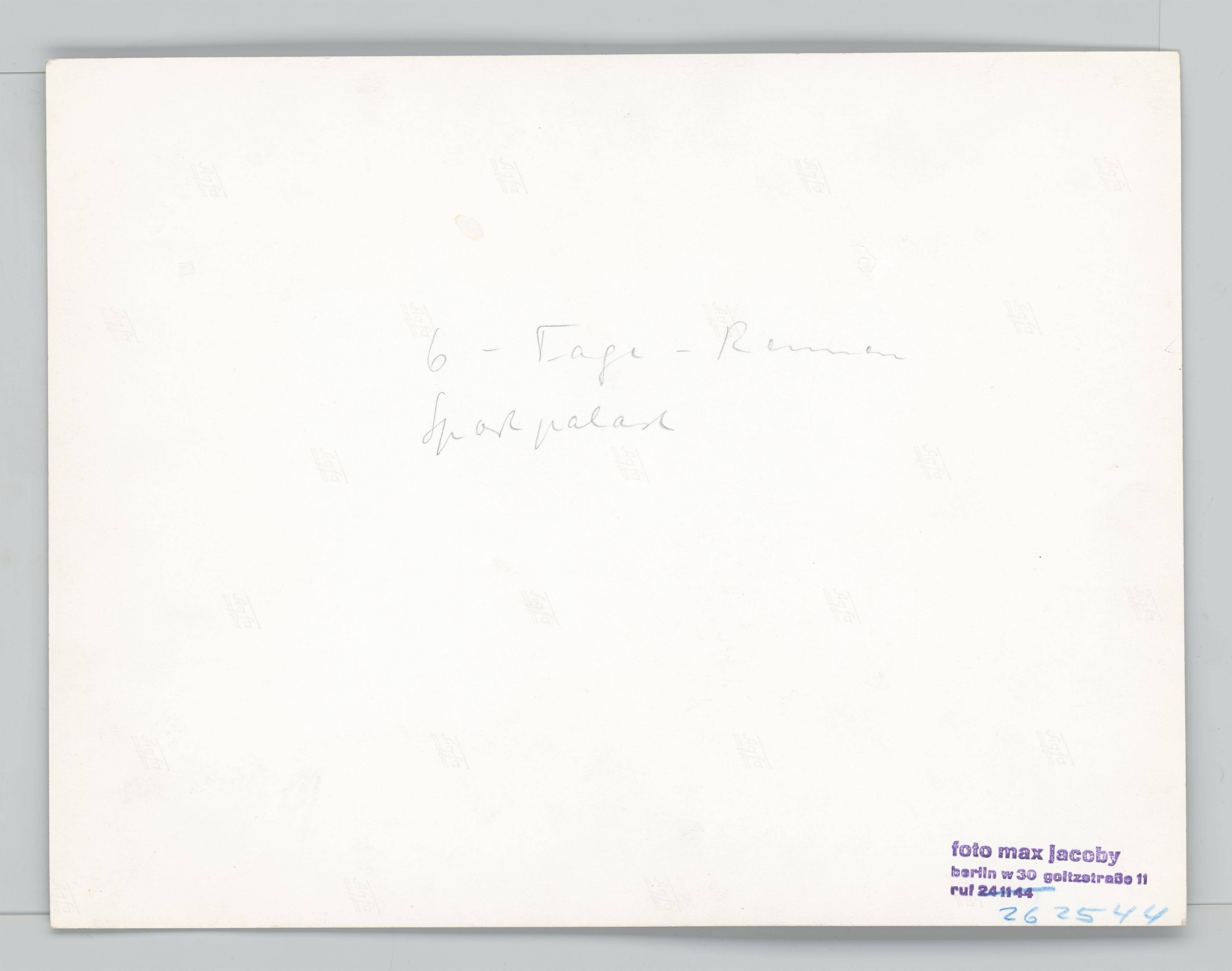 Auf diesem Bild ist das folgende Kunstwerk zu sehen: Max Jacoby (d.i. Max Moshe Jacoby). „6-Tage-Rennen, Sportpalast“, Berlin. 1950er–Jahre.