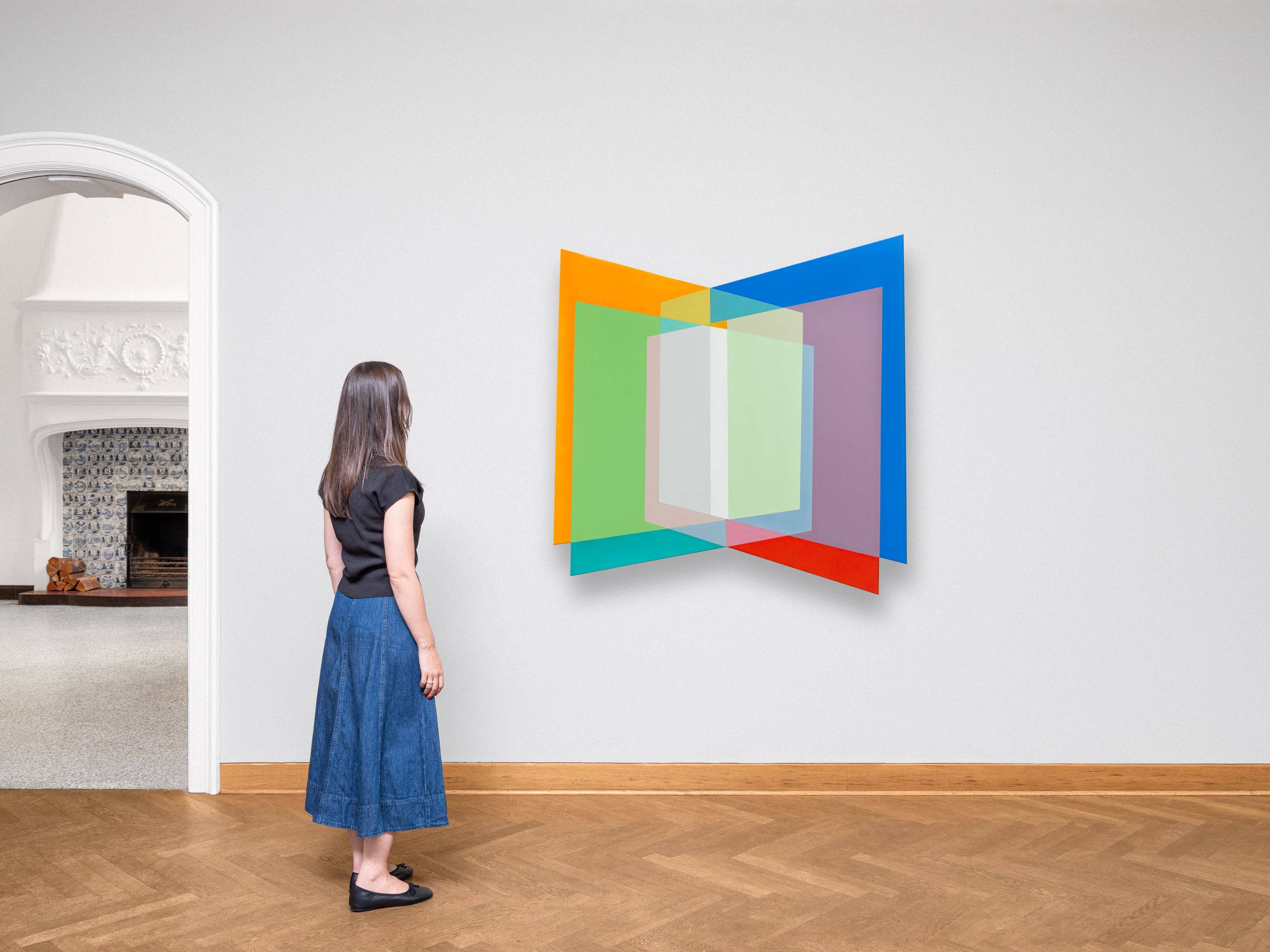 This picture shows the following artwork: Dóra Maurer. ”IXEK 12”. 2014.