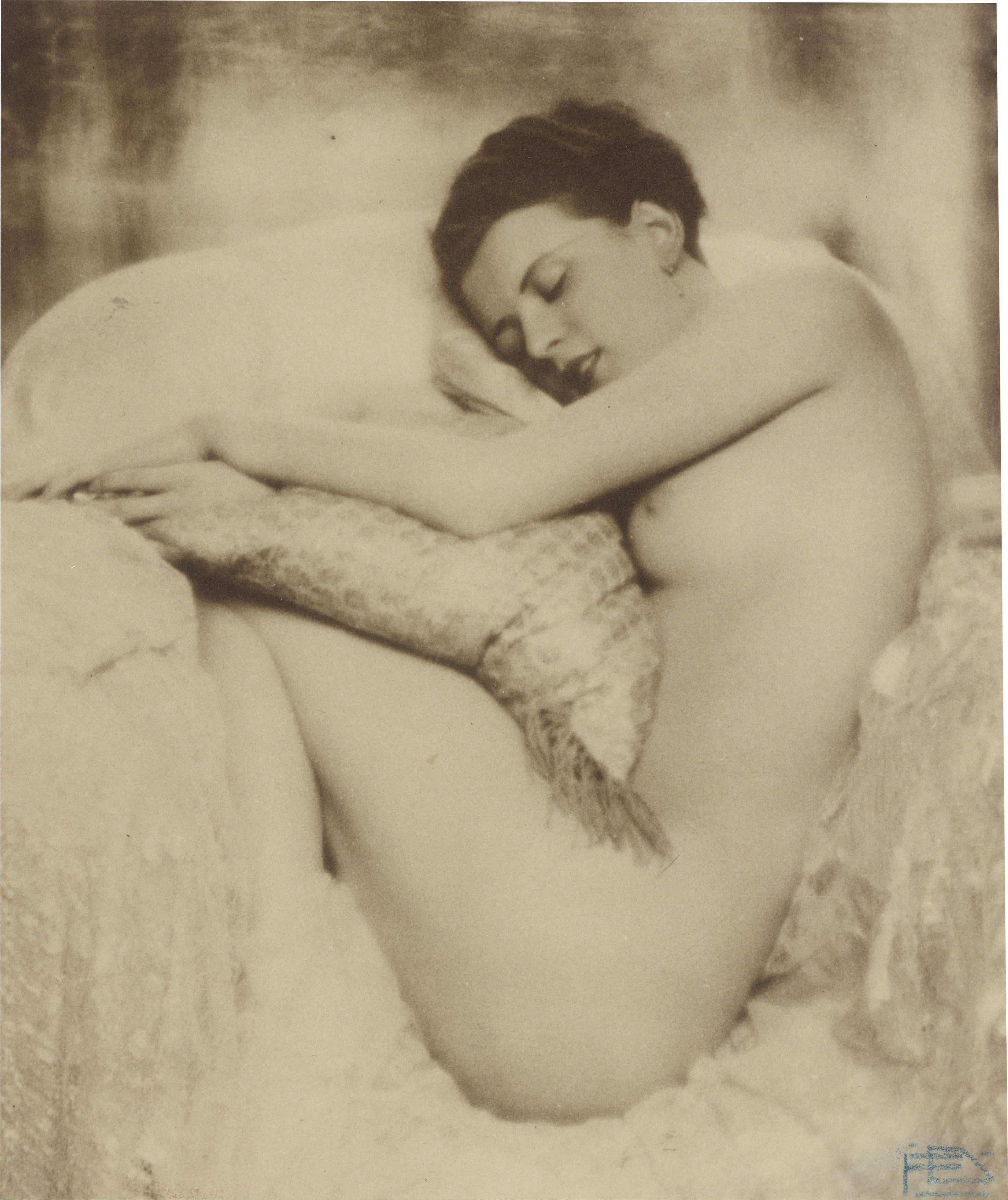 This picture shows the following artwork: Mario von Bucovich. Nude. Circa 1927.