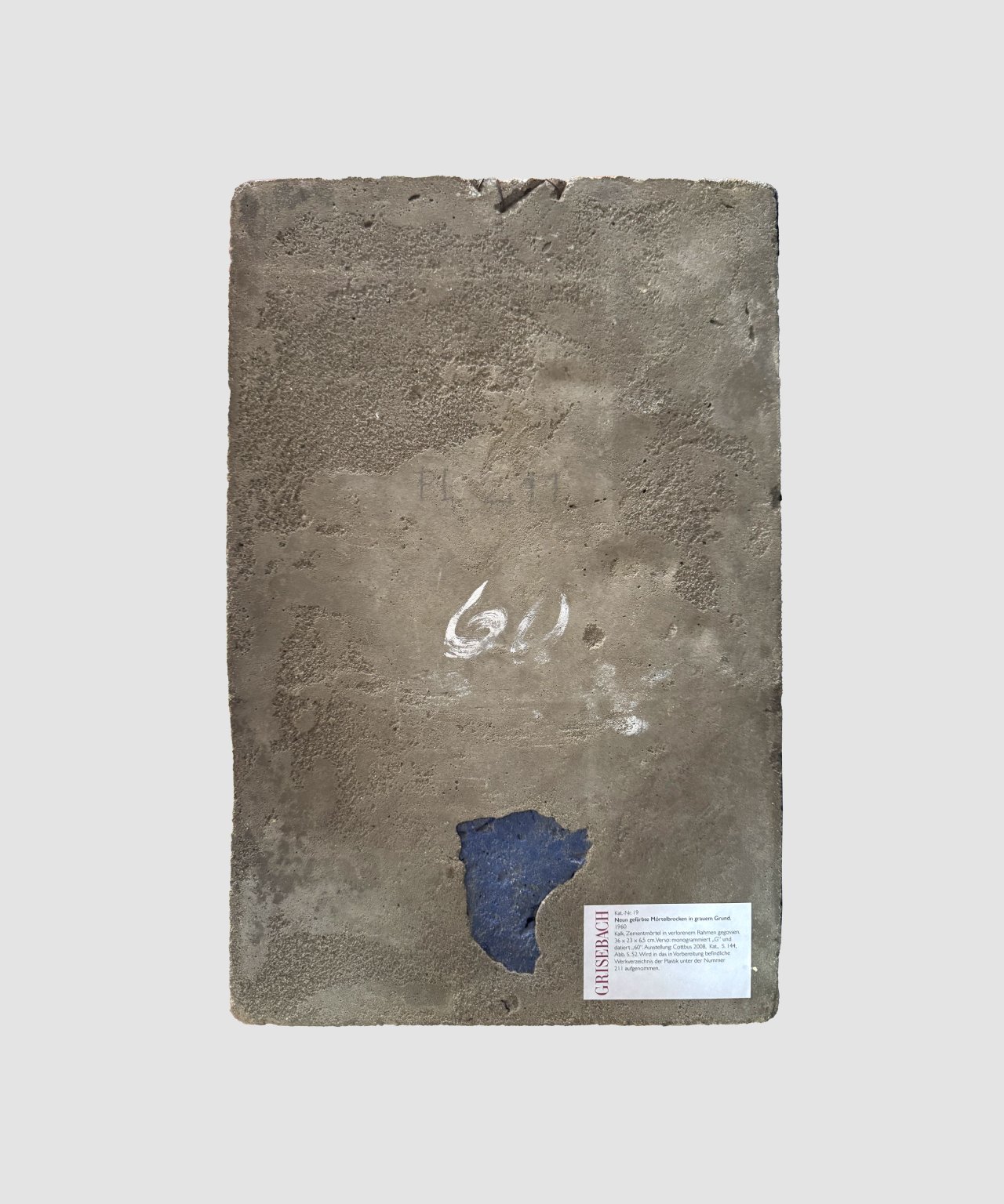 Auf diesem Bild ist das folgende Kunstwerk zu sehen: Hermann Glöckner. Neun Mörtelbrocken im Relief. 1960.