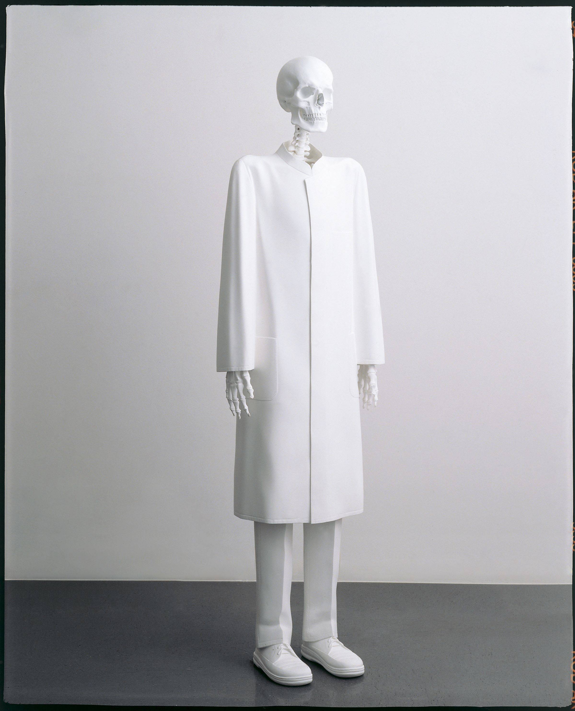 Auf diesem Bild ist das folgende Kunstwerk zu sehen: Katharina Fritsch. „Doktor“. 1997/99.