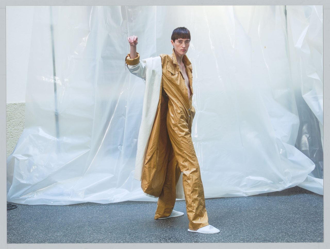 This picture shows the following artwork: Elfie Semotan. ”Louise Streissler”. 2017.