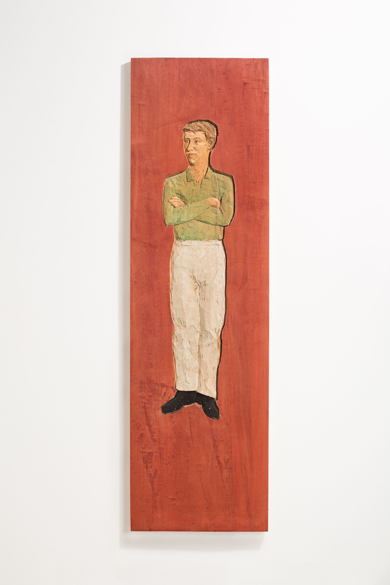 Auf diesem Bild ist das folgende Kunstwerk zu sehen: Stephan Balkenhol. Figurenrelief Mann. 1996.