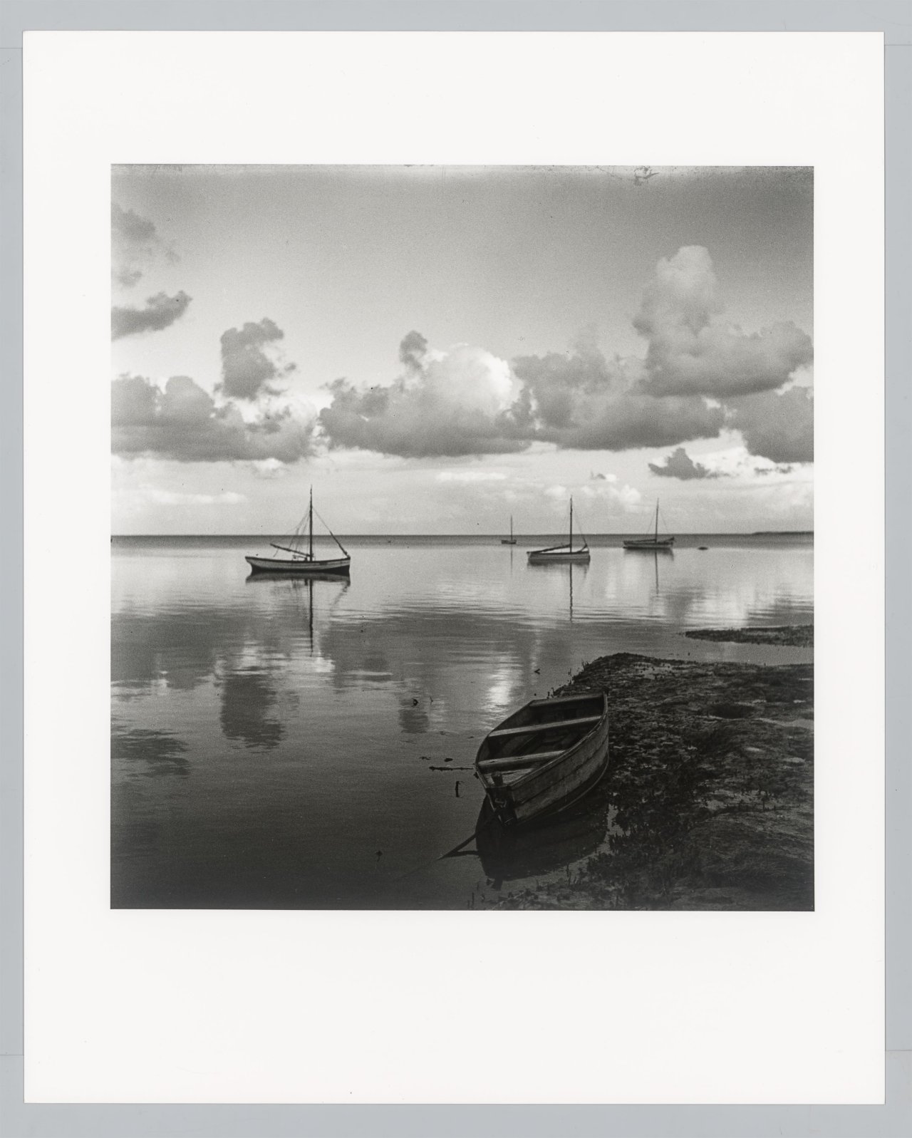 Auf diesem Bild ist das folgende Kunstwerk zu sehen: Bleicke Bleicken. Abend am Haff I, Keitum. 1931/35.