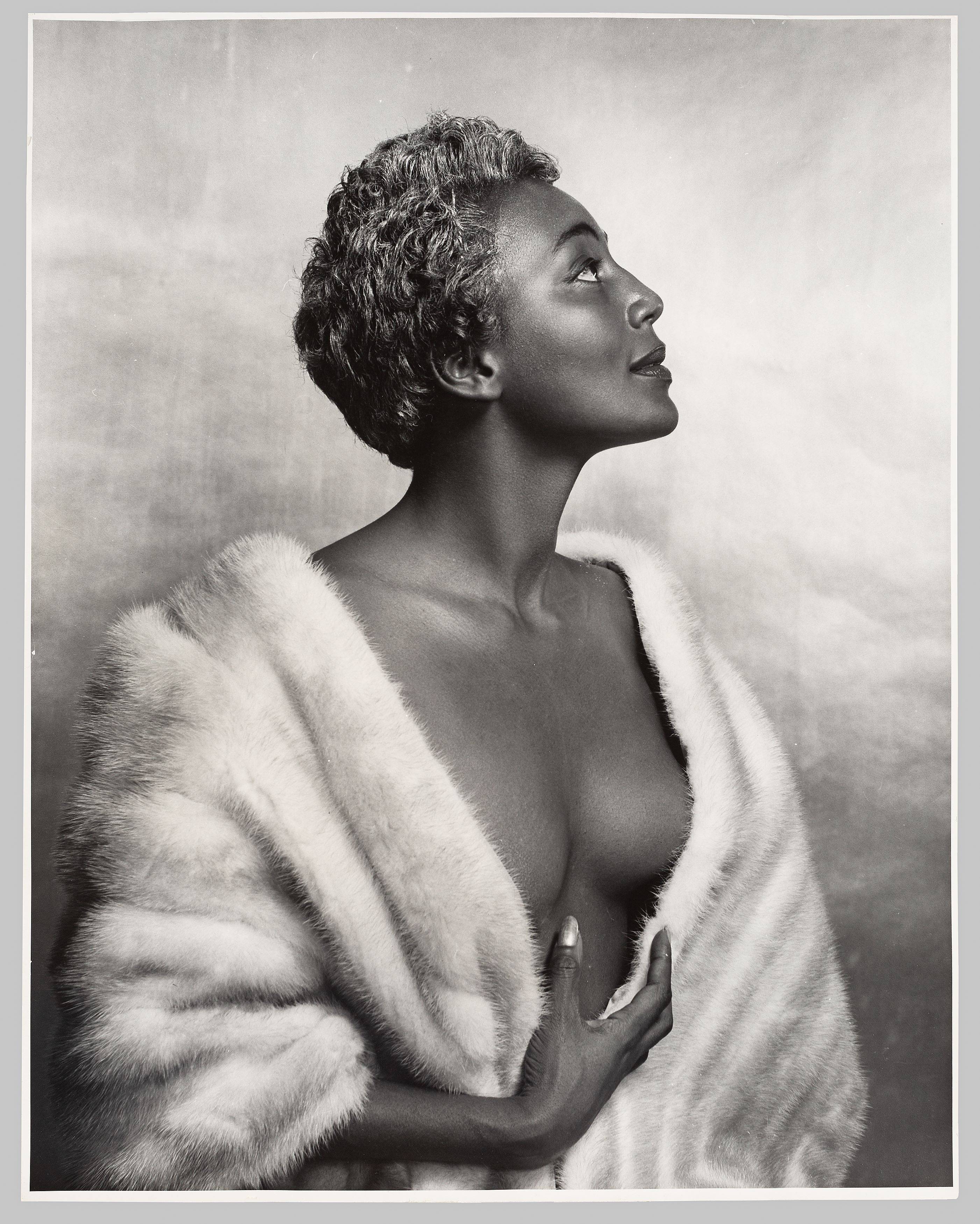 This picture shows the following artwork: Philippe Halsman. Joyce Bryant. 1954.