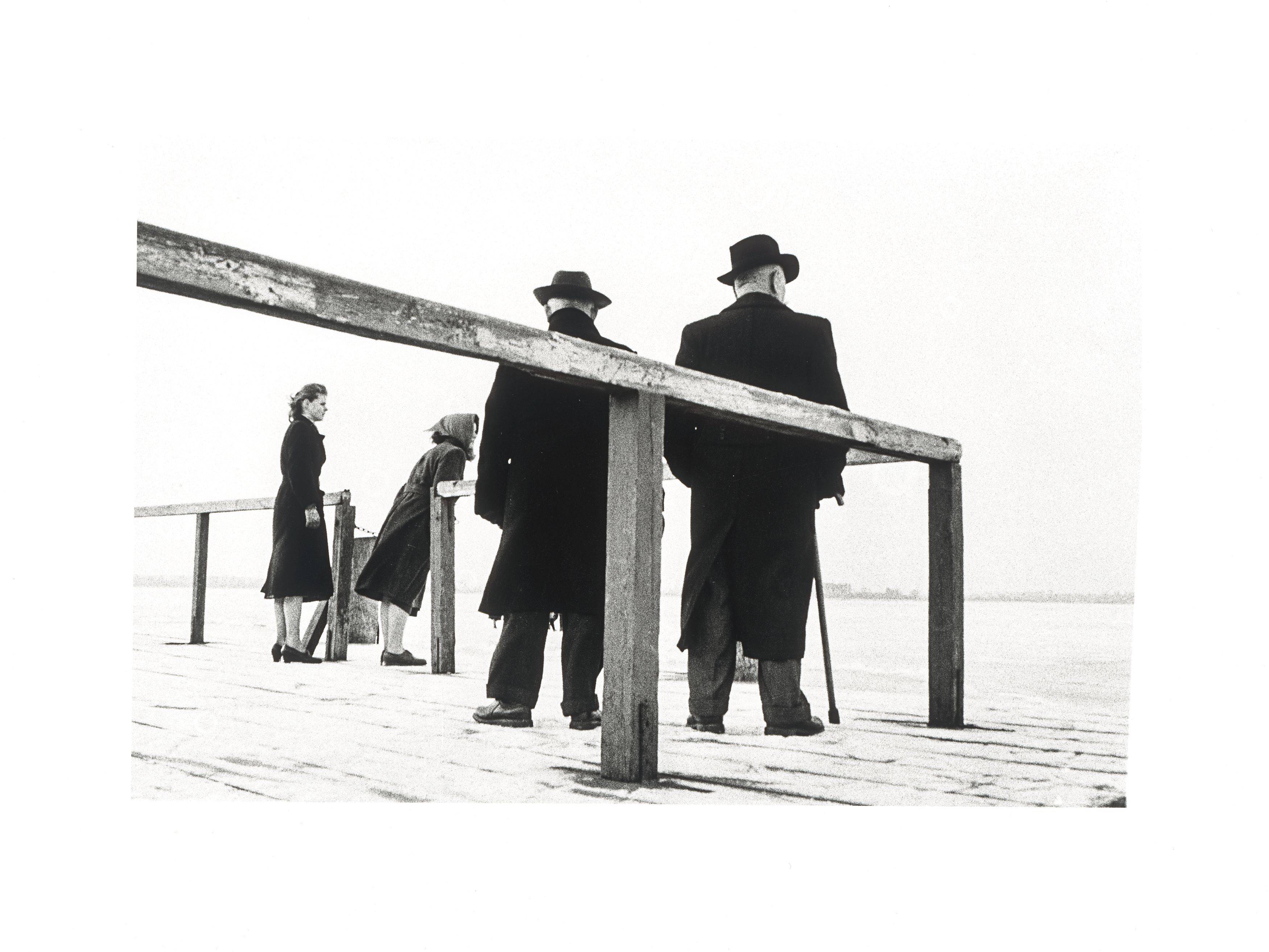 Auf diesem Bild ist das folgende Kunstwerk zu sehen: Arno Fischer. „Müritz DDR“. 1956.