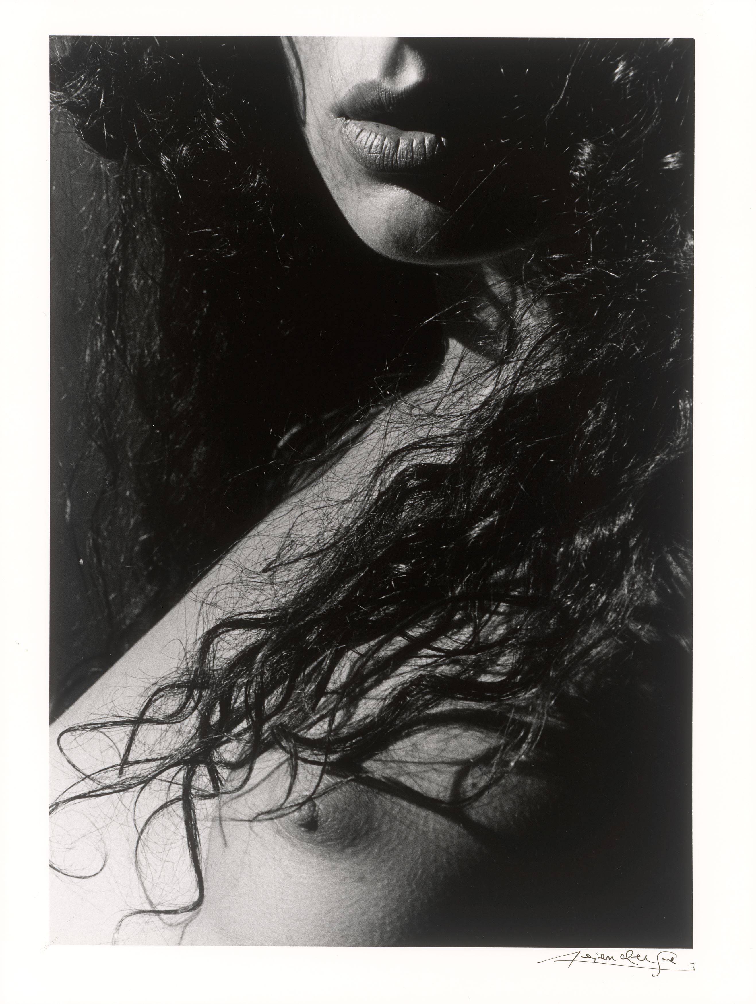 This picture shows the following artwork: Lucien Clergue. ”Hommage à Diana, M. Maritima”. 1993.