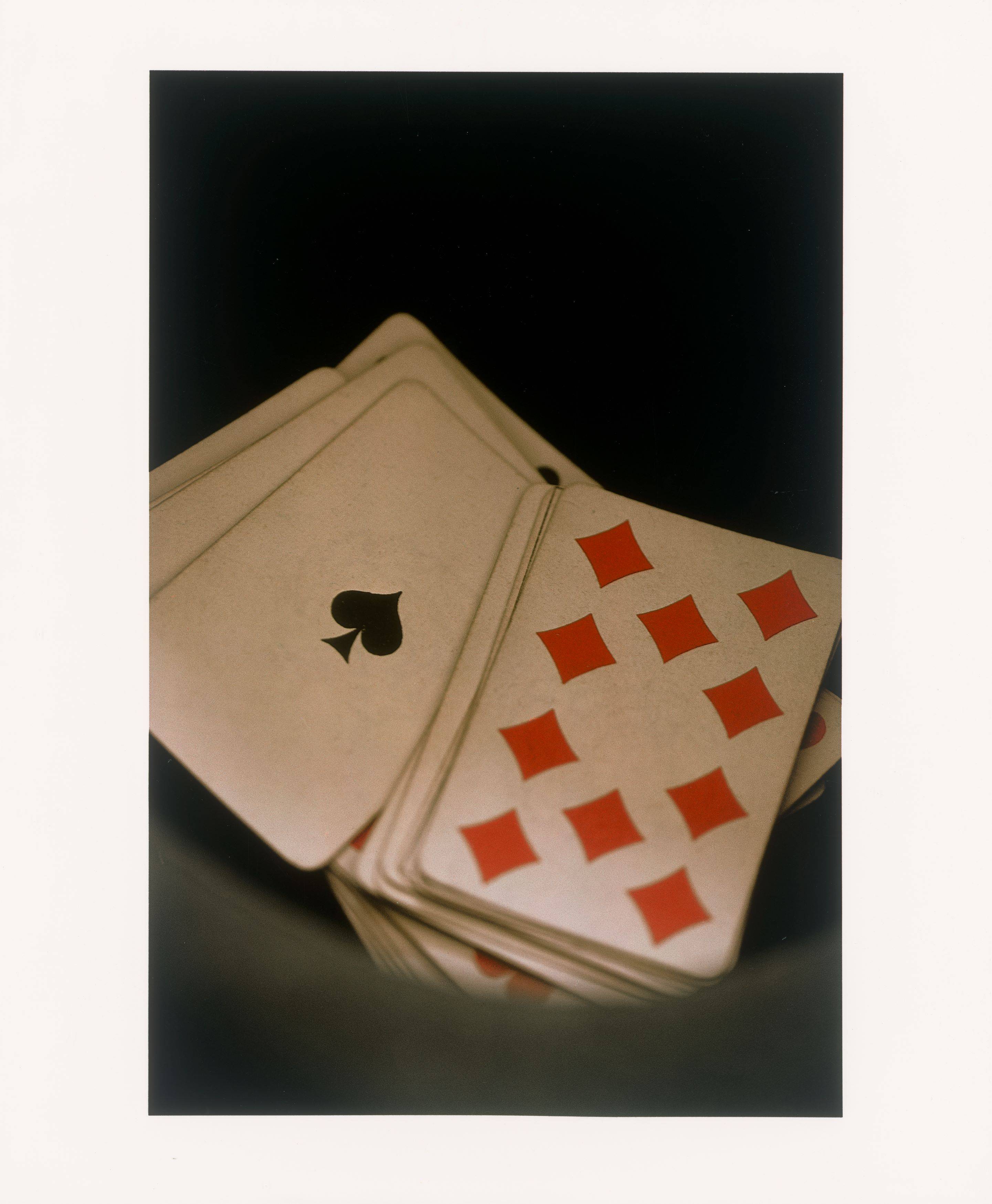 This picture shows the following artwork: Ralph Gibson. Aus der Serie ”L'Histoire de France”, 1971–2023. 1990.