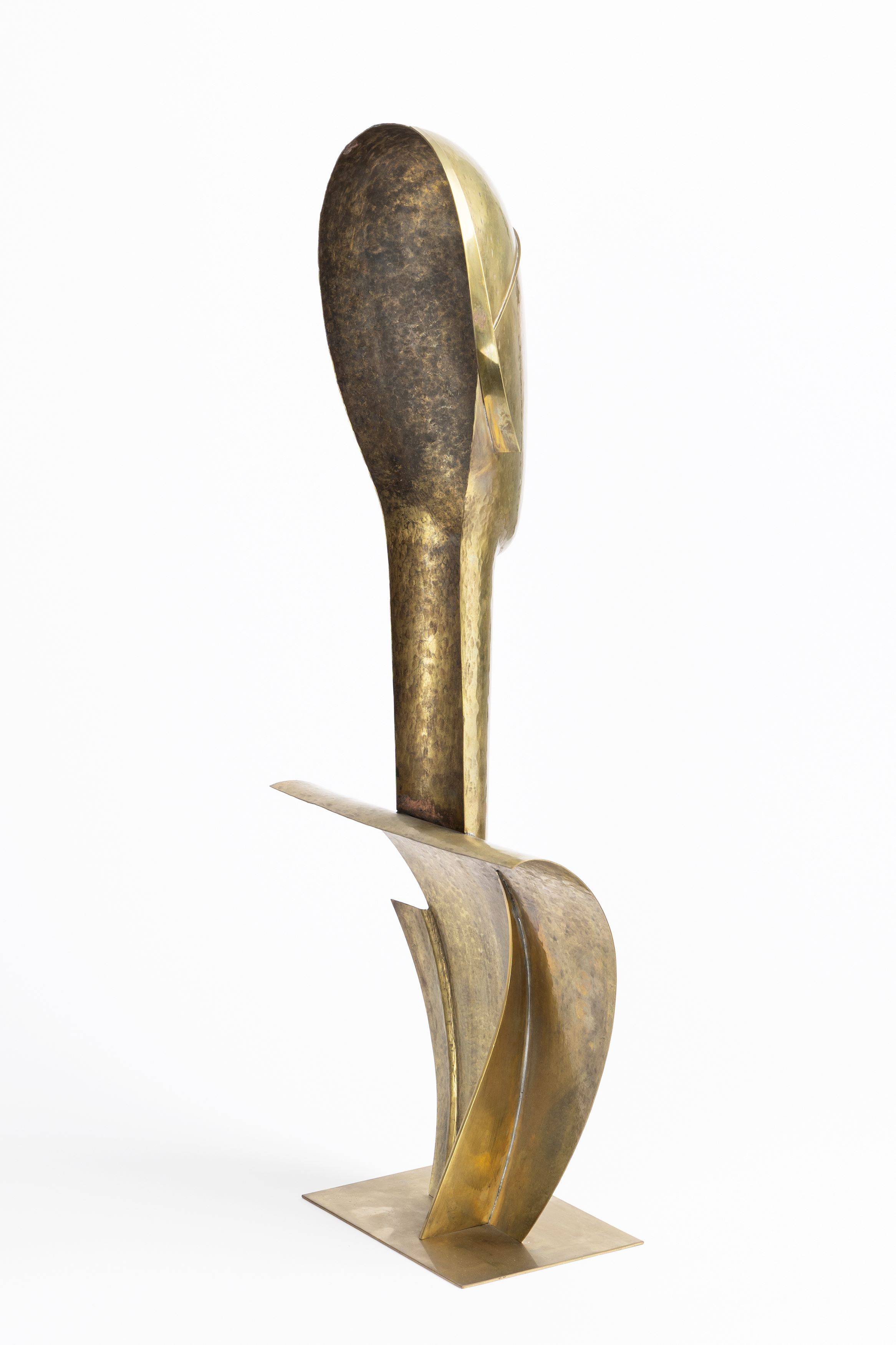 Auf diesem Bild ist das folgende Kunstwerk zu sehen: Franz Hagenauer (Werkstatt). Frauenkopf. Um 1930.
