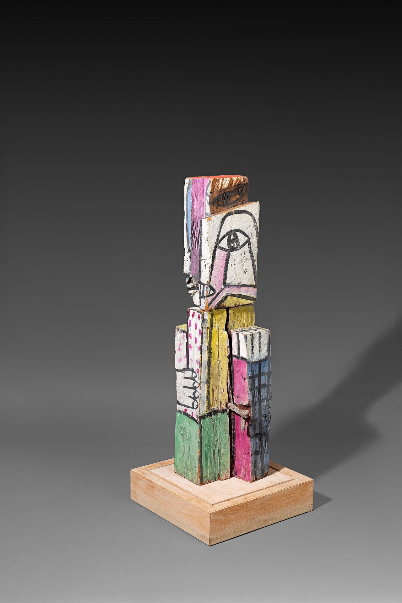 Auf diesem Bild ist das folgende Kunstwerk zu sehen: Horst Antes. Vier Augen für Urs. Um 1964.