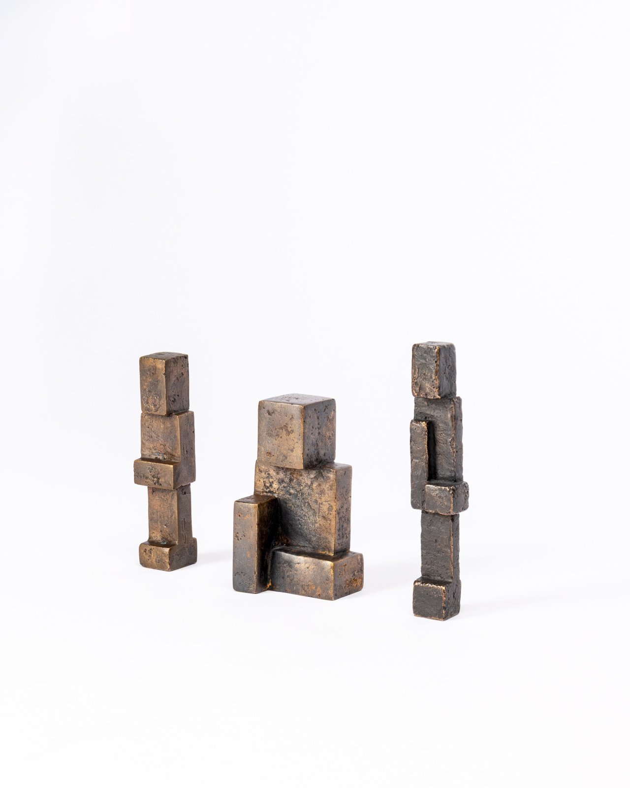 This picture shows the following artwork: Hans Steinbrenner. Untitled (figures).