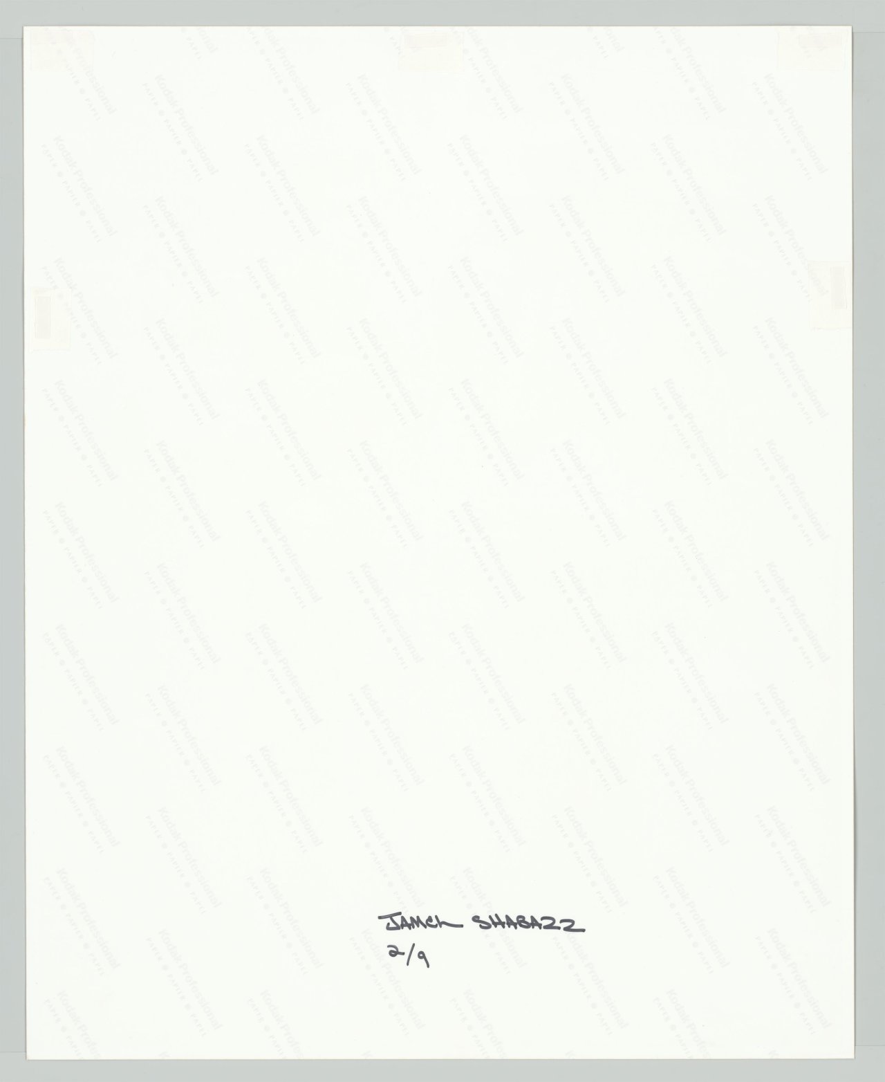 Auf diesem Bild ist das folgende Kunstwerk zu sehen: Jamel Shabazz. Double Trouble, Manhattan, NYC. 1981.