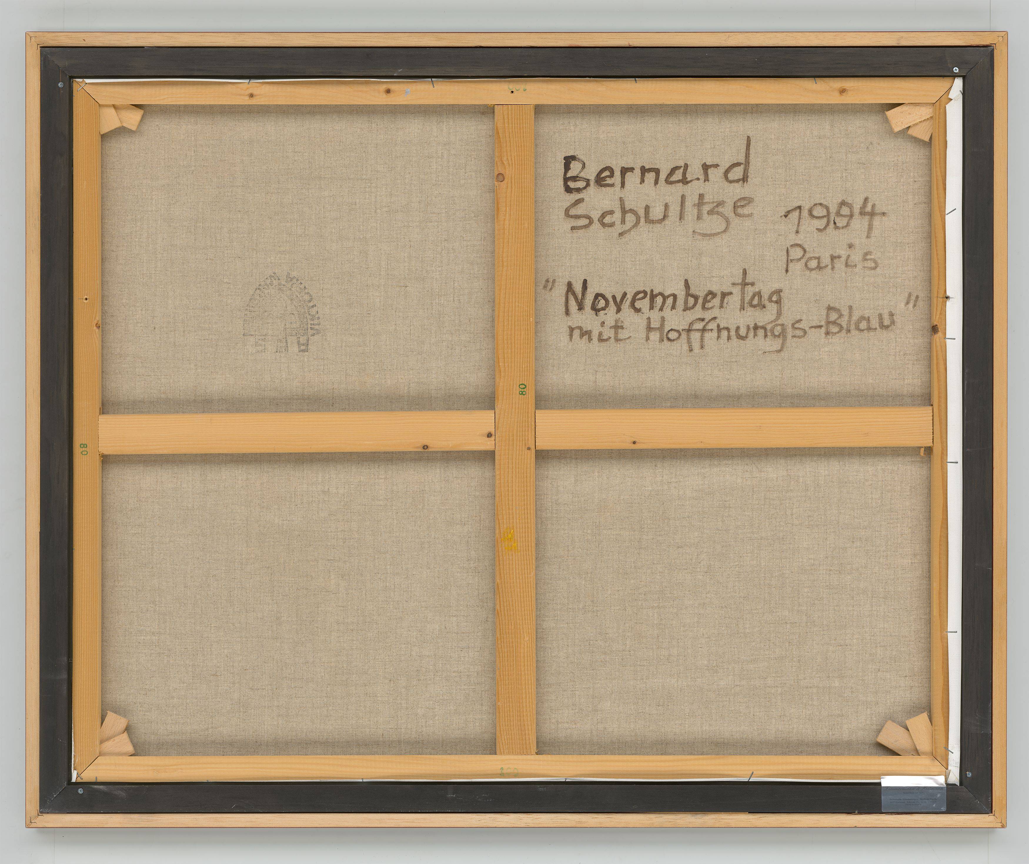 Auf diesem Bild ist das folgende Kunstwerk zu sehen: Bernard Schultze. „Novembertrag mit Hoffnungsblau“. 1994.