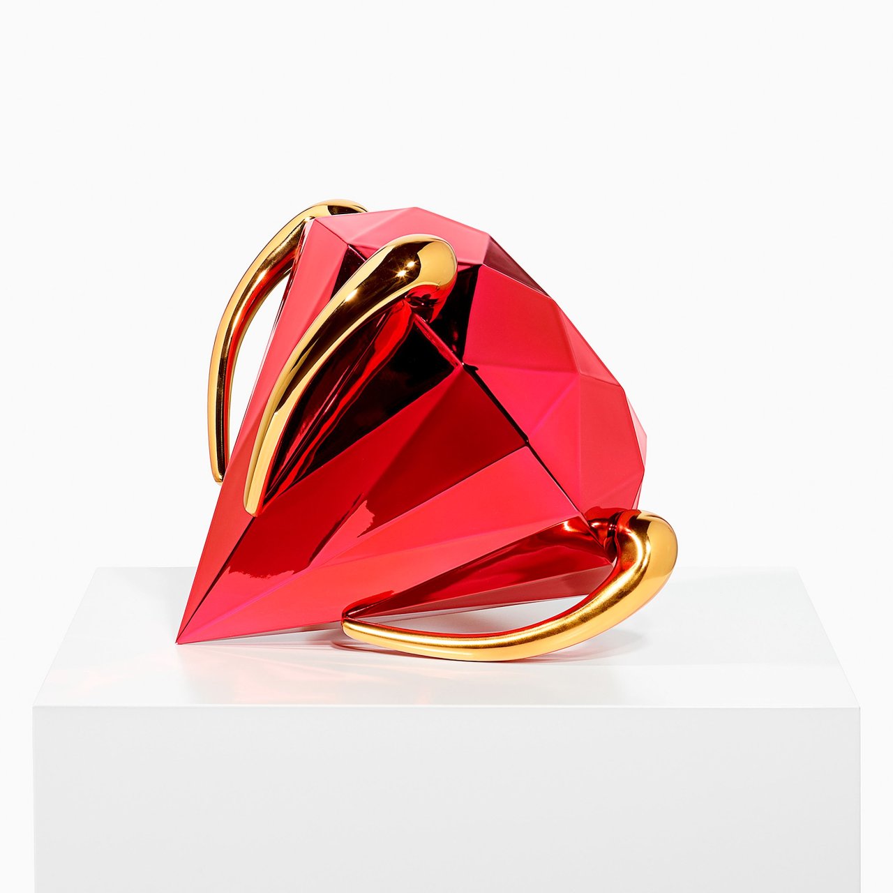 Auf diesem Bild ist das folgende Kunstwerk zu sehen: Jeff Koons. DIAMOND (RED). 2020.