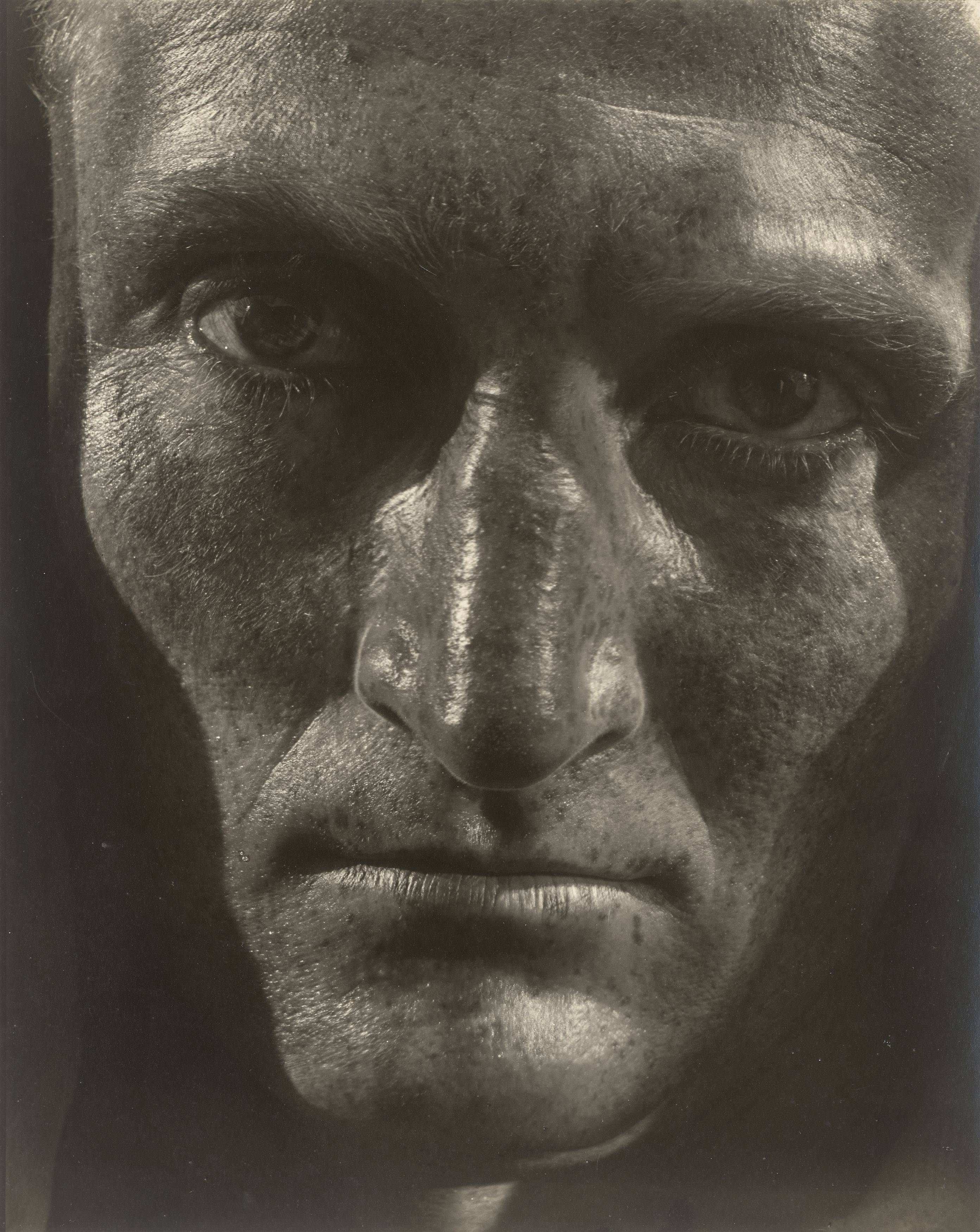 This picture shows the following artwork: Helmar Lerski (i.e. Schmuklerski, Israel). Metamorphosis through Light, Tel-Aviv. 1935–1936.