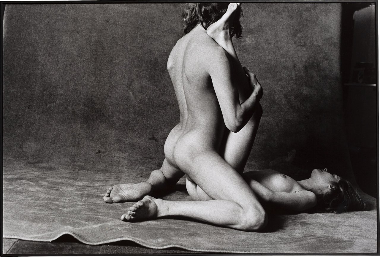 This picture shows the following artwork: Will McBride. ”Rocky und Julia, München”. 1970.