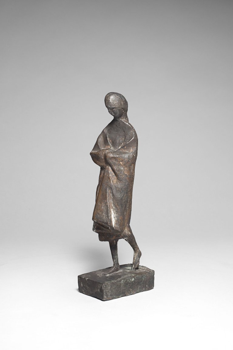 This picture shows the following artwork: Hans Wimmer. ”Schreitendes Mädchen - kleine Trauernde”. 1953.