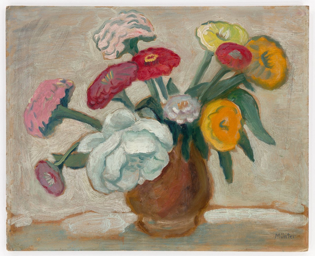 This picture shows the following artwork: Gabriele Münter. ”Zinnien und weiße Rose”. 1935.