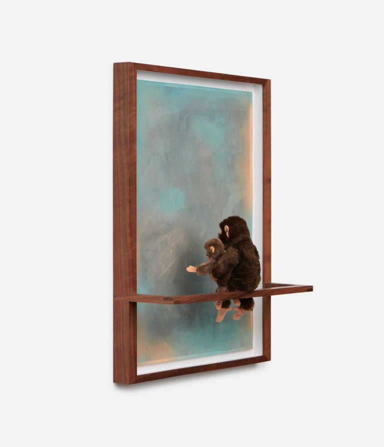 Auf diesem Bild ist das folgende Kunstwerk zu sehen: Philip Emde. „.. Let´s . Glow . Together .. “. 2021.