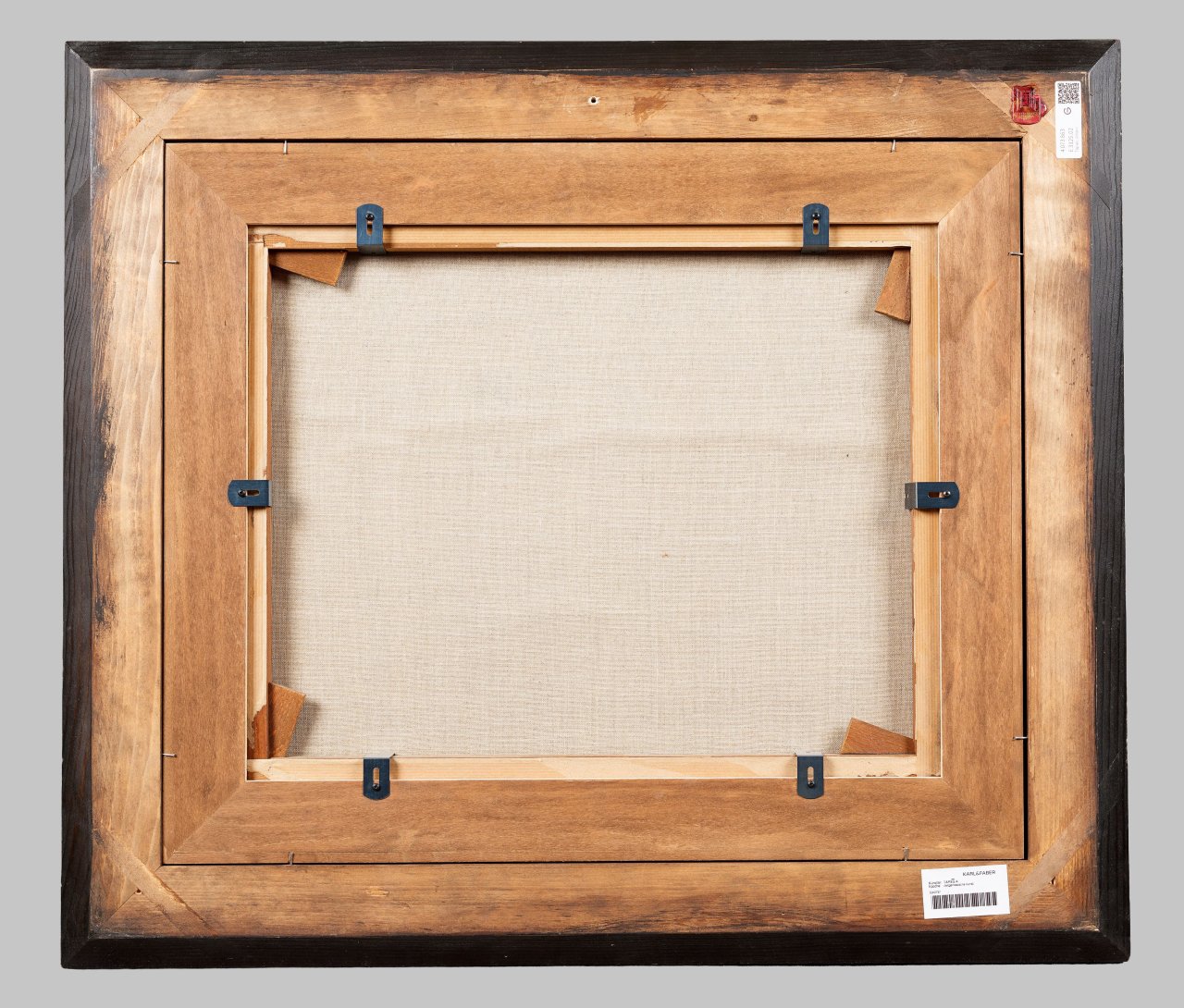This picture shows the following artwork: Antoni Tàpies. ”Velvet Powder and Chalk”. 1976.
