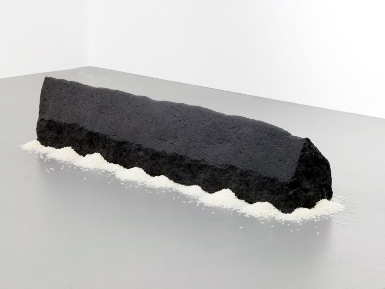 This picture shows the following artwork: Wolfgang Laib. Reishaus. 2007.