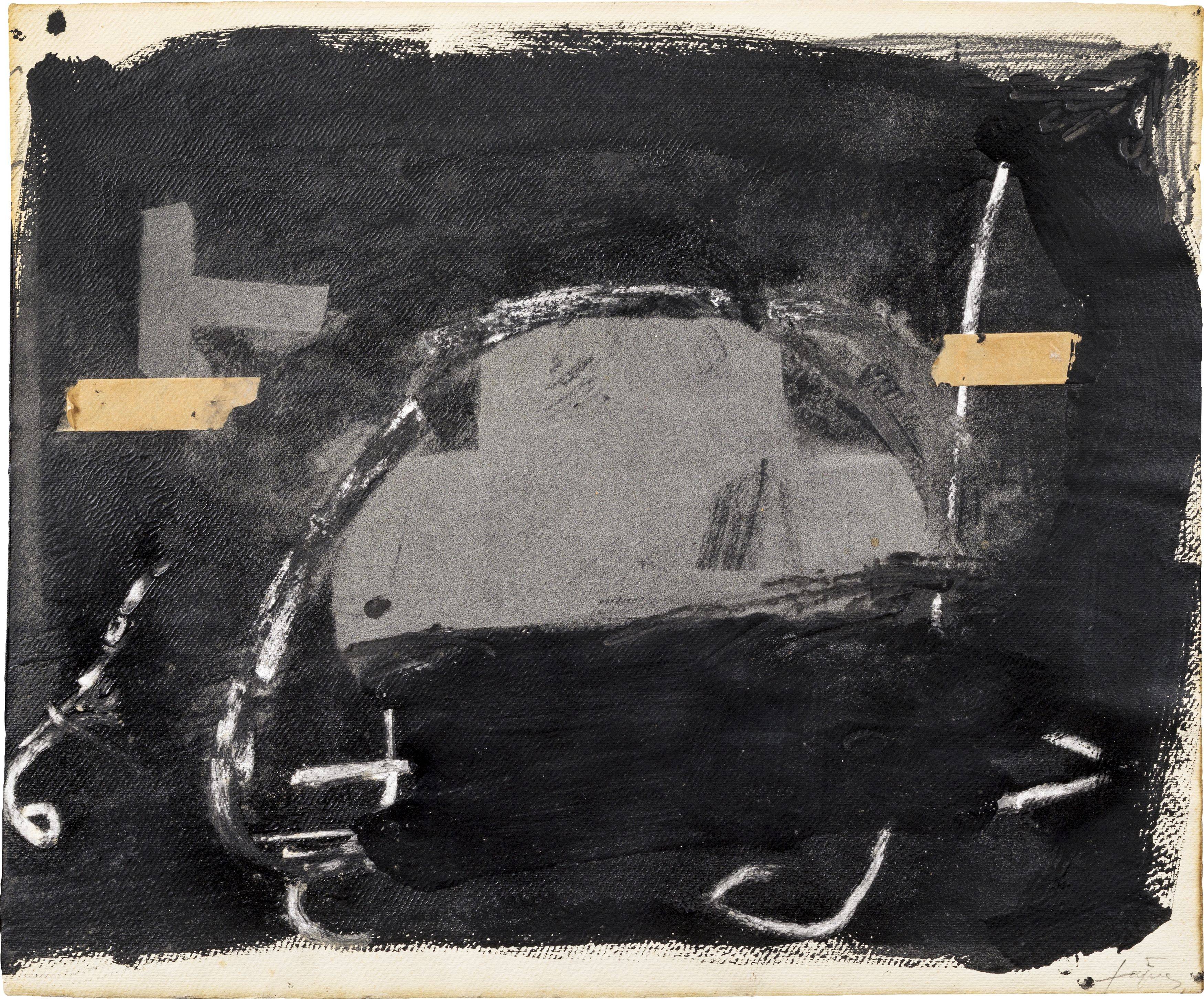 This picture shows the following artwork: Antoni Tàpies. ”Velvet Powder and Chalk”. 1976.