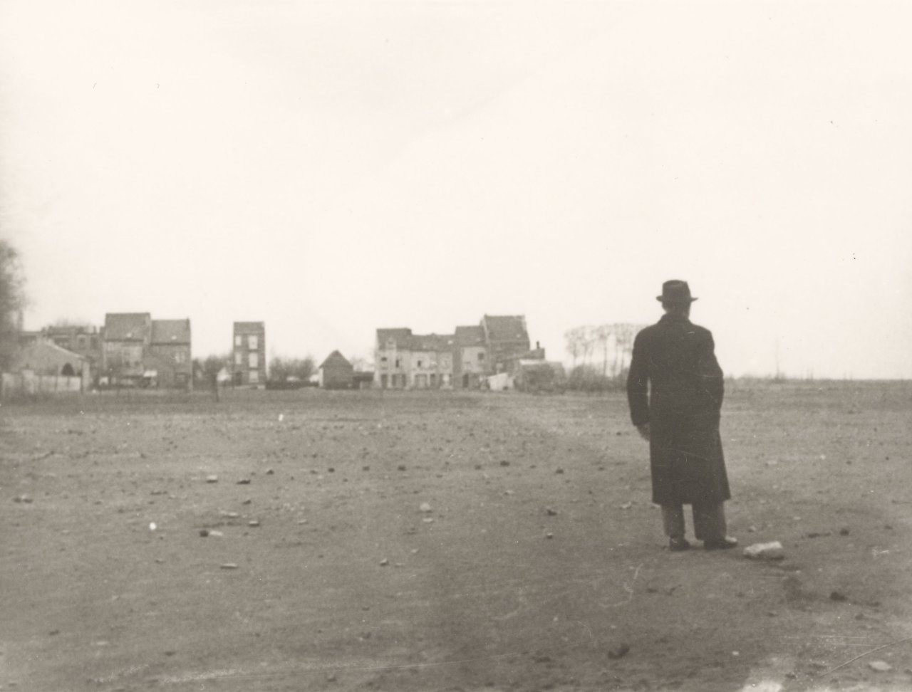 This picture shows the following artwork: René Magritte. La Fidélité des Images, 1928–1955.