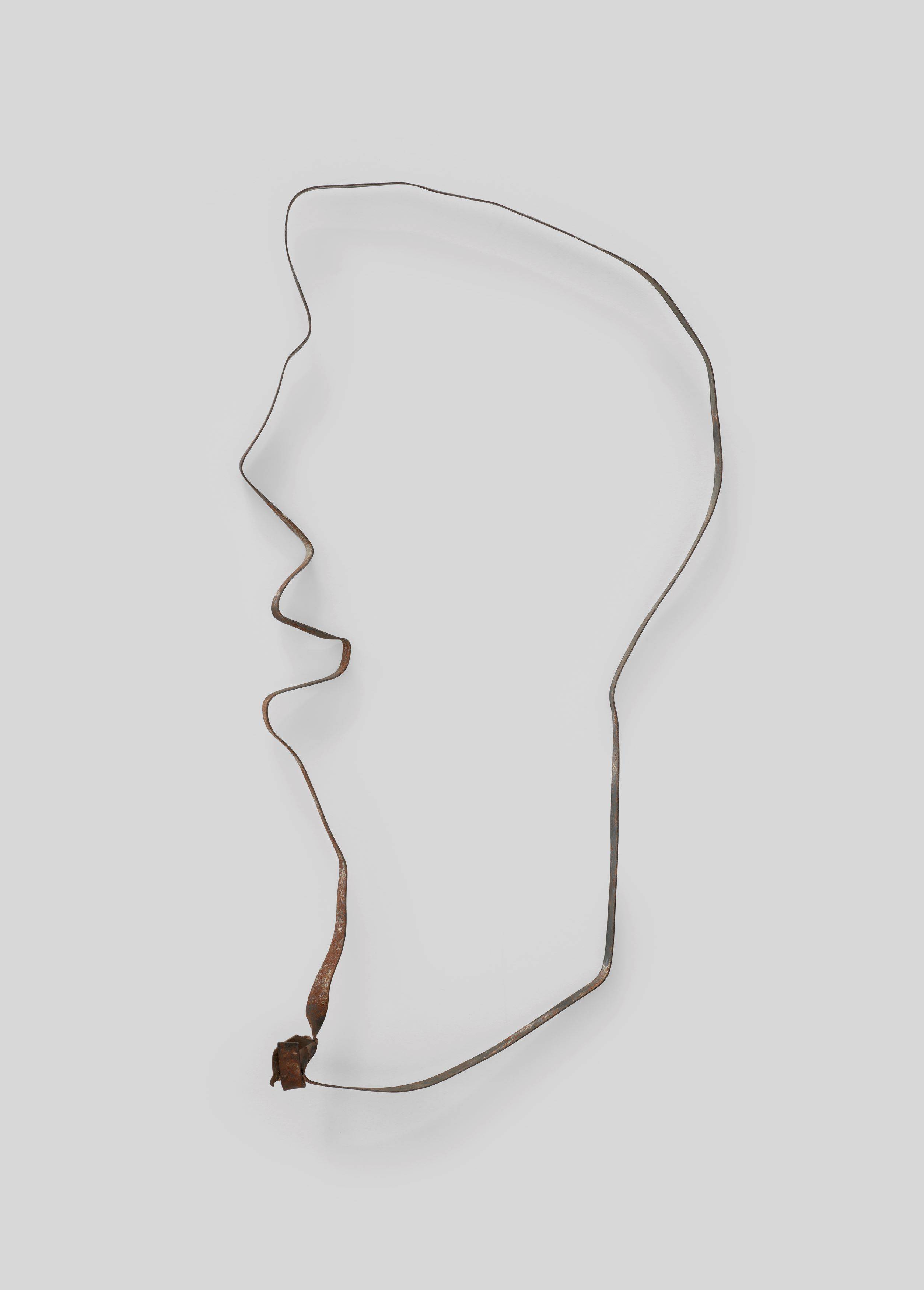 Auf diesem Bild ist das folgende Kunstwerk zu sehen: Hermann Glöckner. Profil aus Stahlband.