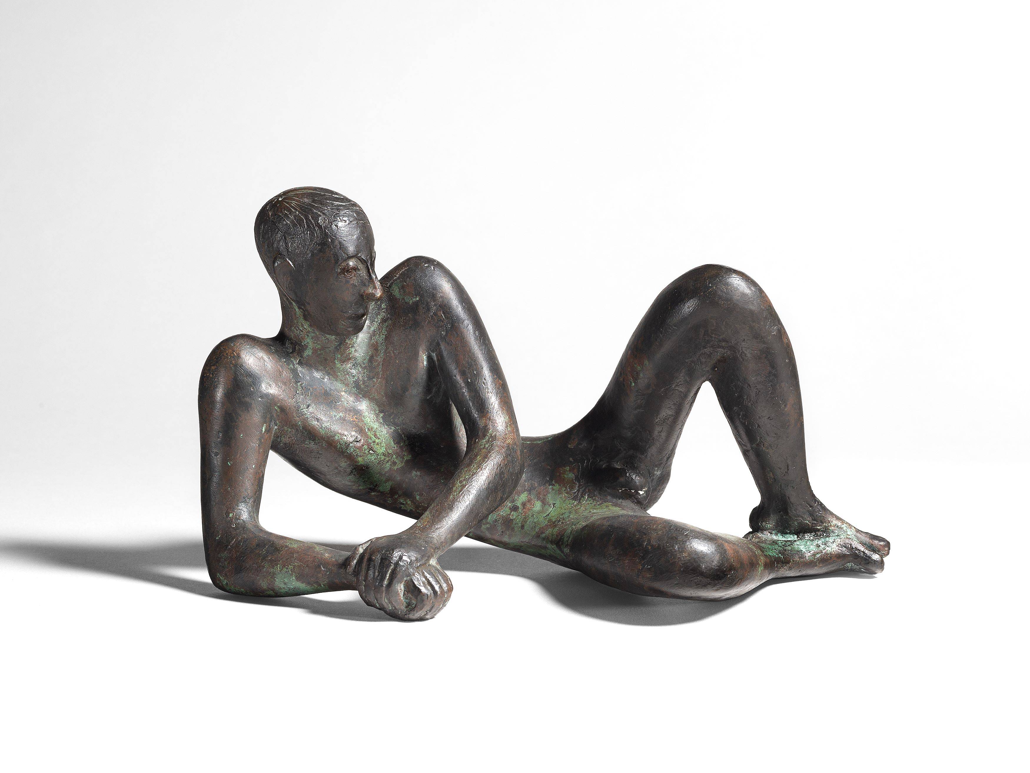 Auf diesem Bild ist das folgende Kunstwerk zu sehen: Karl-Heinz Krause. Kleiner Liegender. 1970er-Jahre.