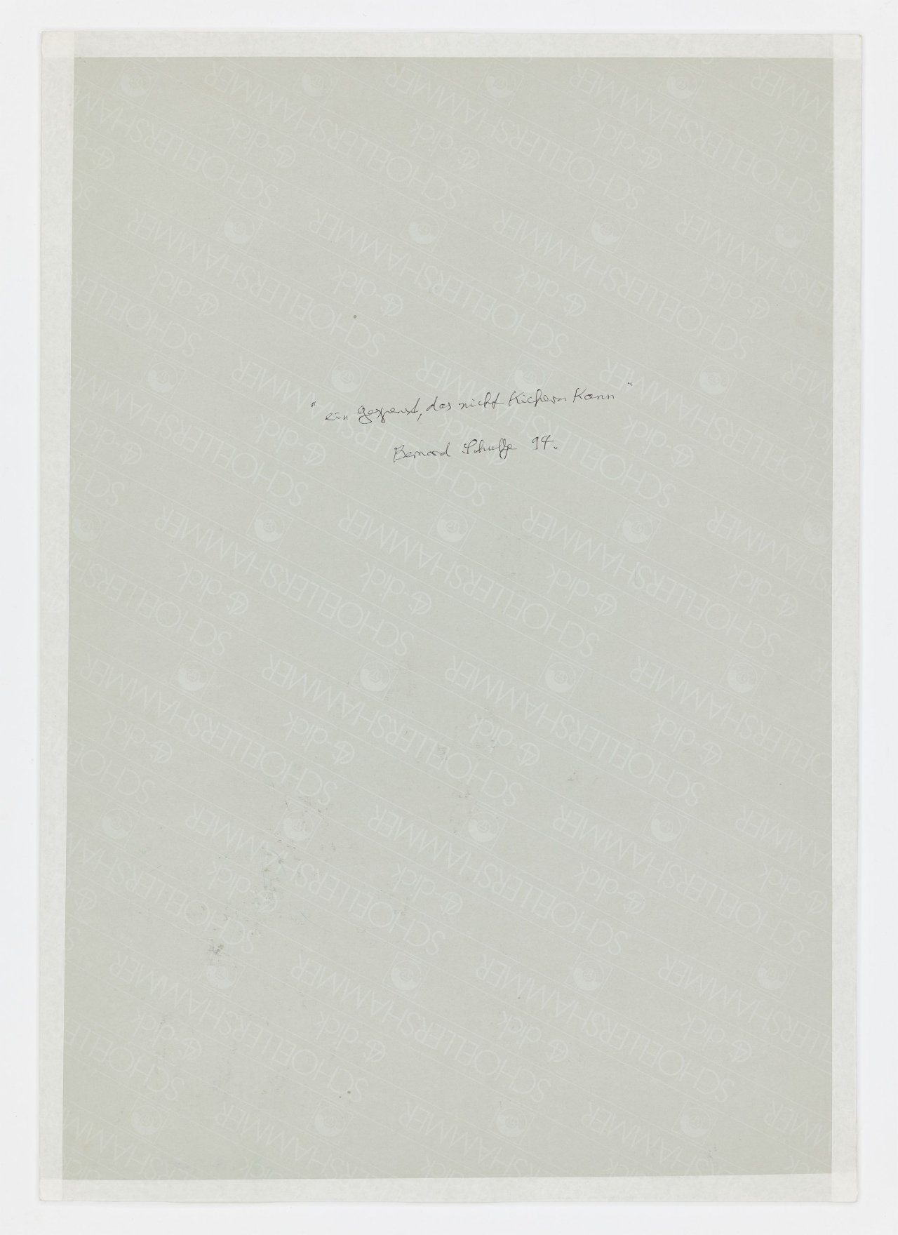 Auf diesem Bild ist das folgende Kunstwerk zu sehen: Bernard Schultze. „Ein Gespenst, das nicht kichern kann“. 1994.