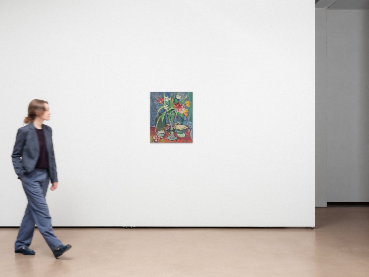 This picture shows the following artwork: Oskar Moll. ”Tulpen und Narzissen (,Blumenstilleben')”. Circa 1918.