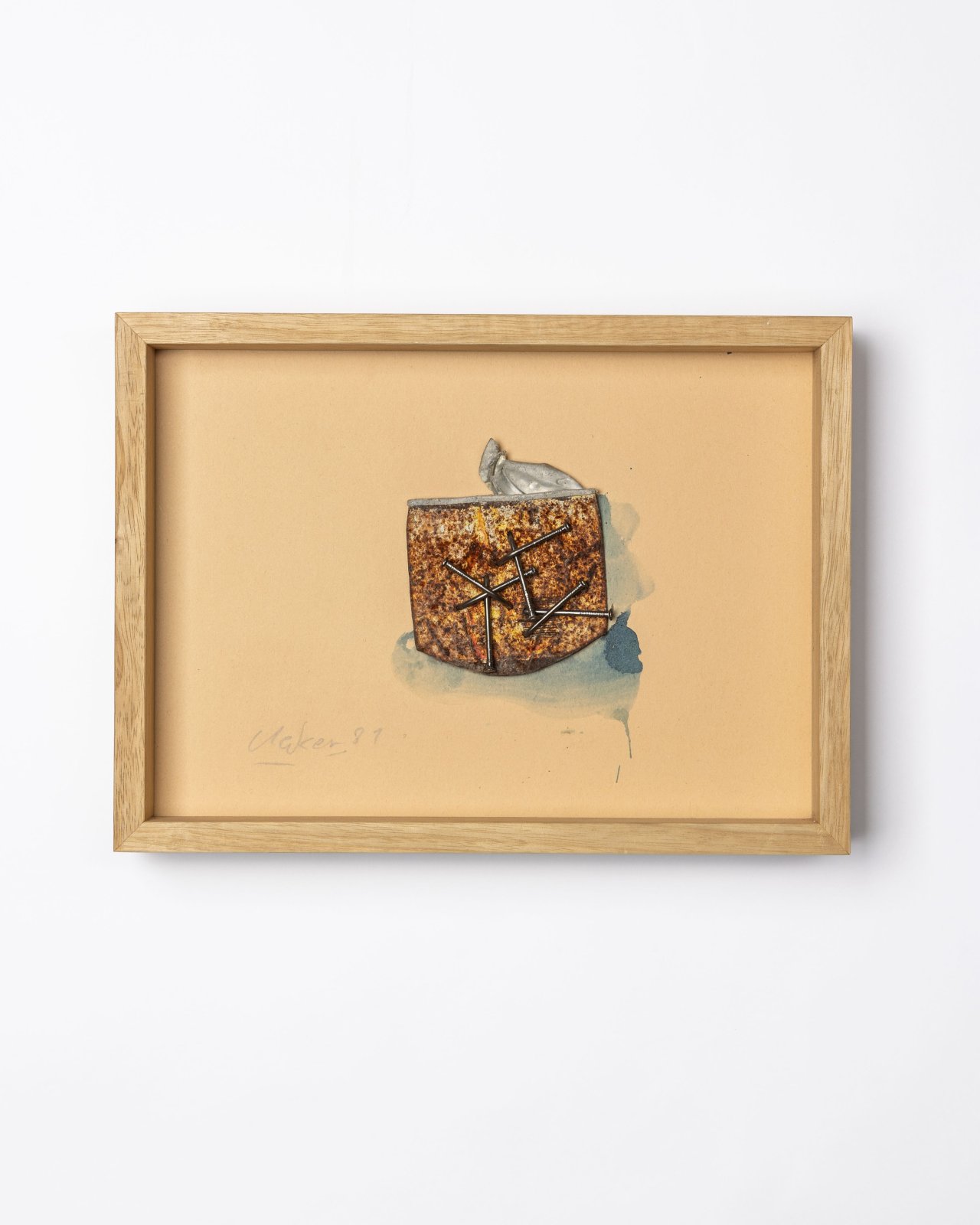 Auf diesem Bild ist das folgende Kunstwerk zu sehen: Günther Uecker. Aus: Wüstenfunde. 1981.